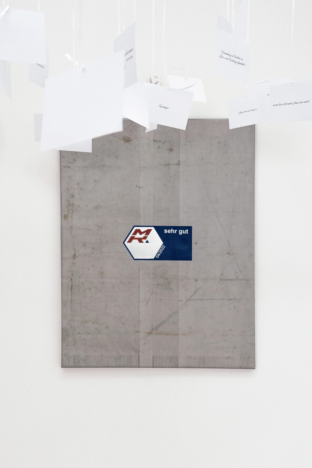 Marvin Ketteniß; Gütersiegel (MK sehr gut); 2022; acrylic, lacquer, plot on PVC; 70 x 90 cm