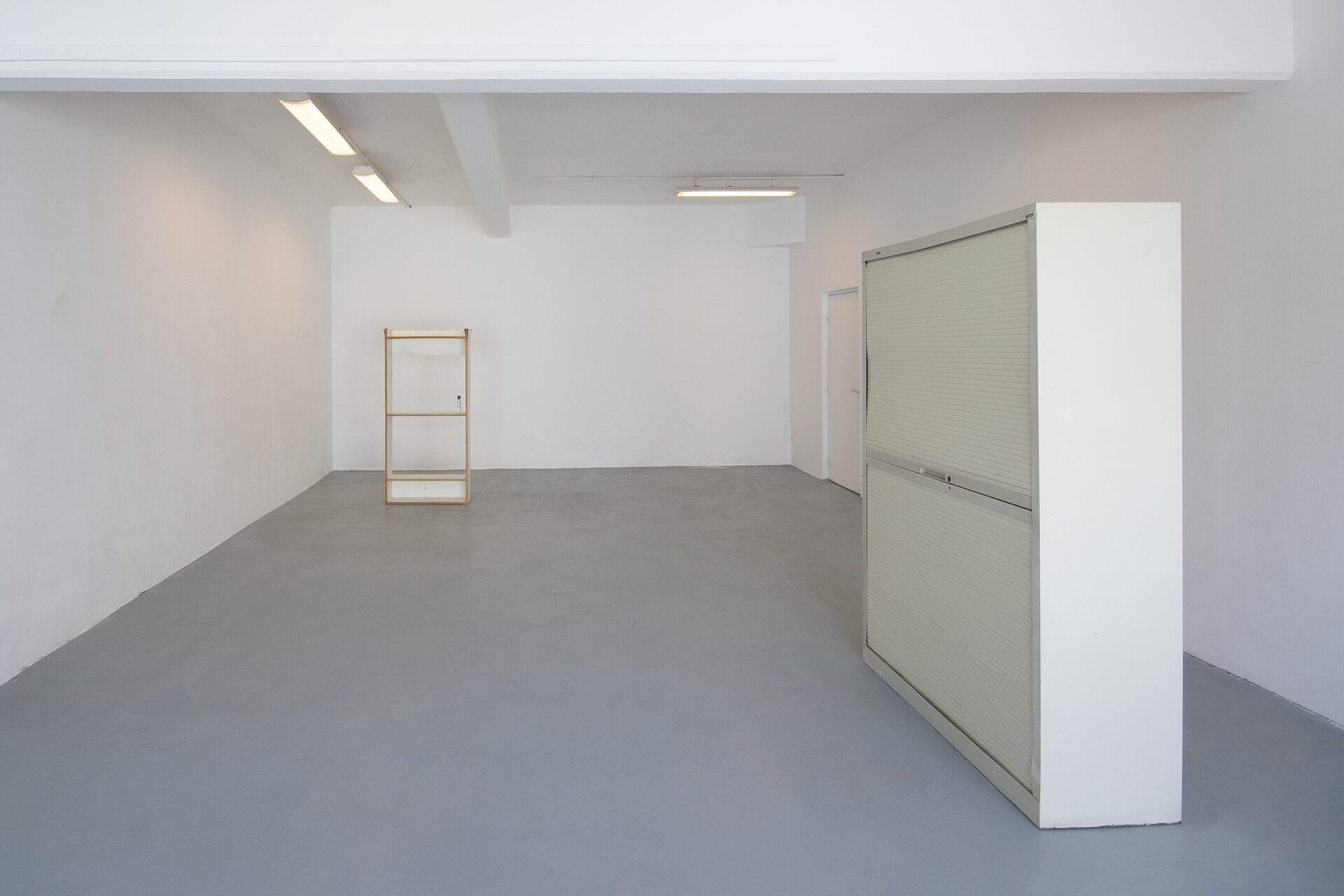 Hugo Bausch Belbachir, Labor, 2022, exhibition view, TNT, Paris