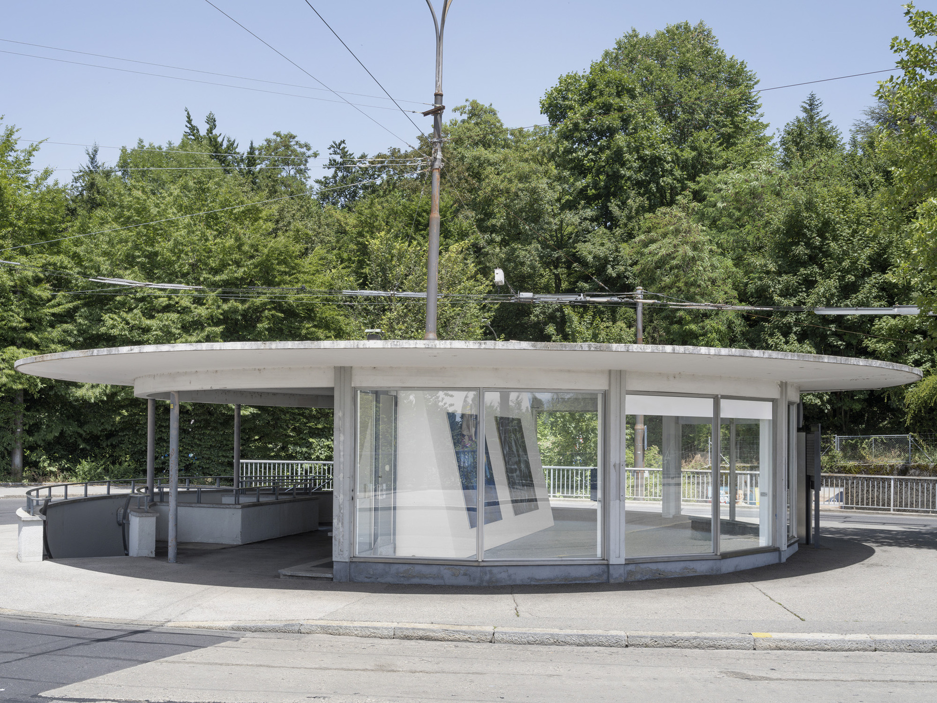 Rinella Alfonso,2022, nstallation View at Magic Stop