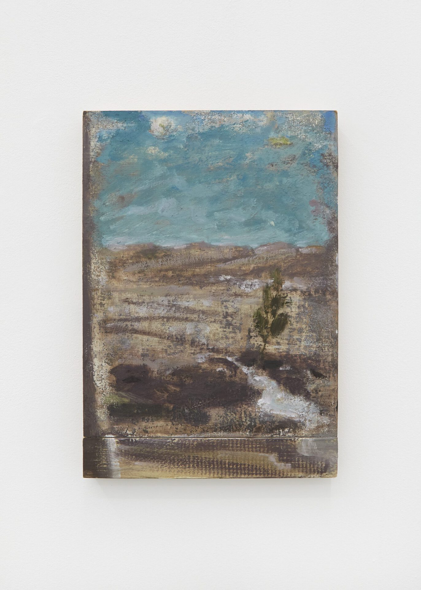 Andrew North, Border, 2021. Oil and gesso on board, 38 x 25 cm