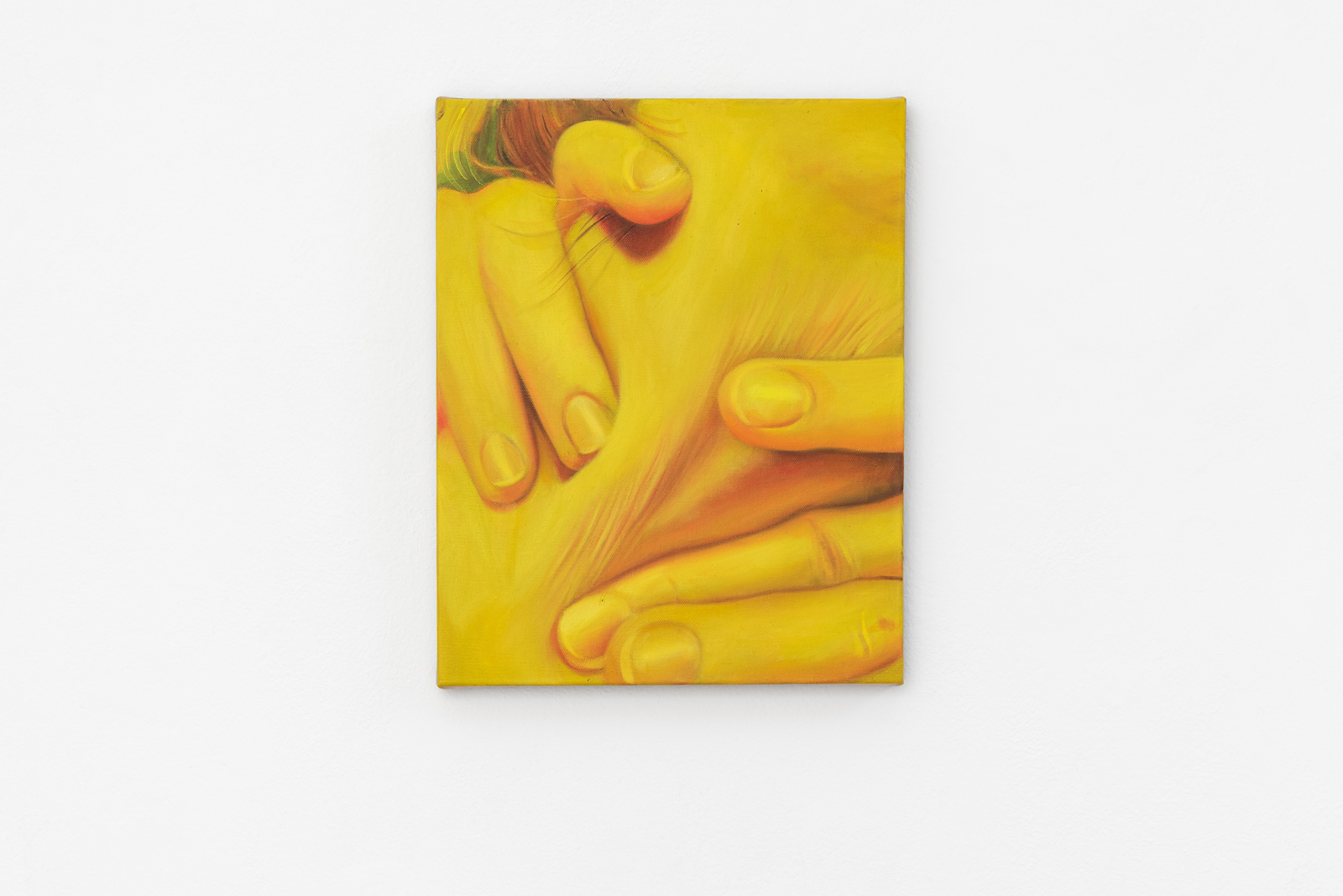 Tao Siqi, Hold Me Tight, 2022 Oil on canvas, 50 x 40 cm