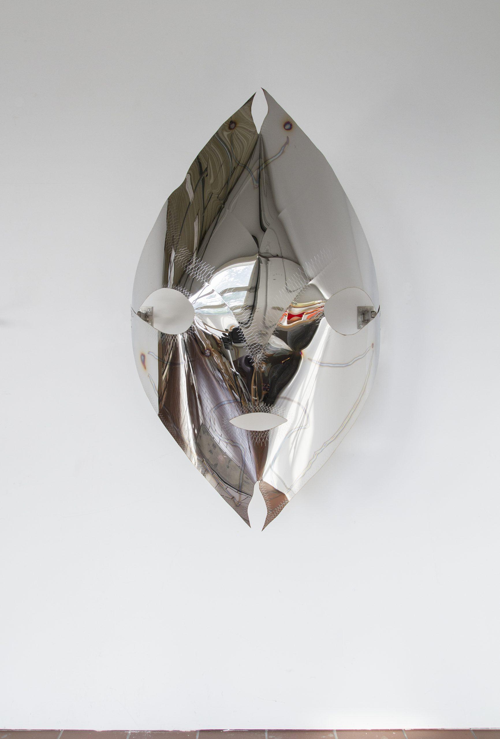 Steffen Jopp, 2022, träumerisch und erstaunt, stainless steel, 135x88x38cm