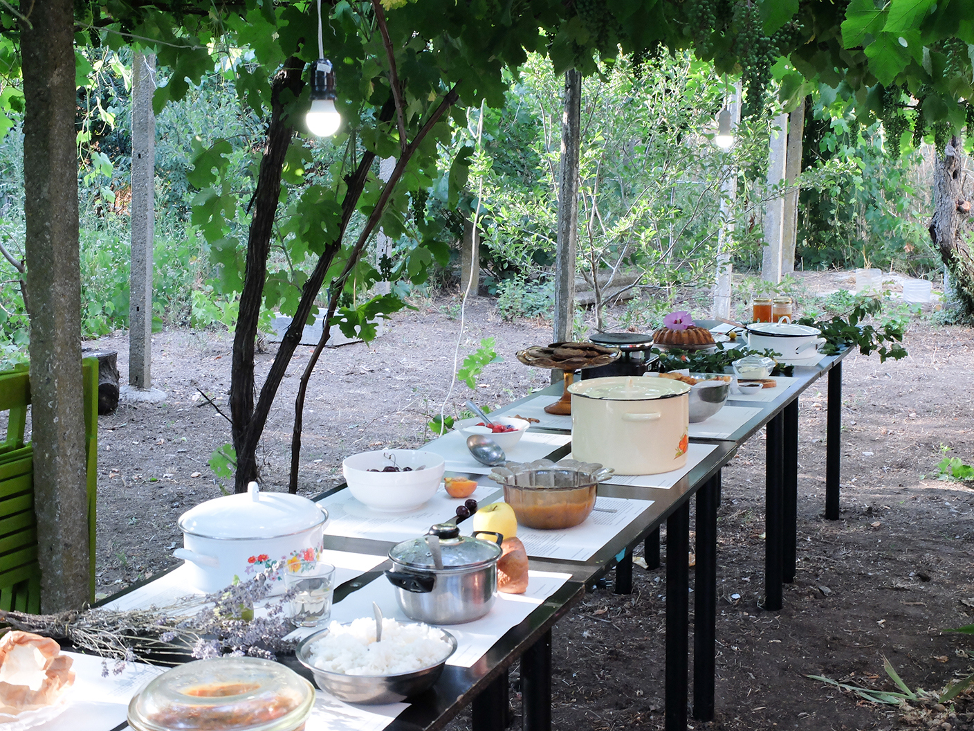 (table) Maziar Afrassiabi, Suzanne Bernhardt, Katya Buchatska, Niklas Heiss, Christine Hohenbüchler, Marine Kaiser, Mariana Lanari, Lone Haugaard Madsen, Vasilka Maneva, Bruno Mokross, Ivan Moudov, Ananya Tantuu, Takeshi Yoshida, Anna Zvyagintseva