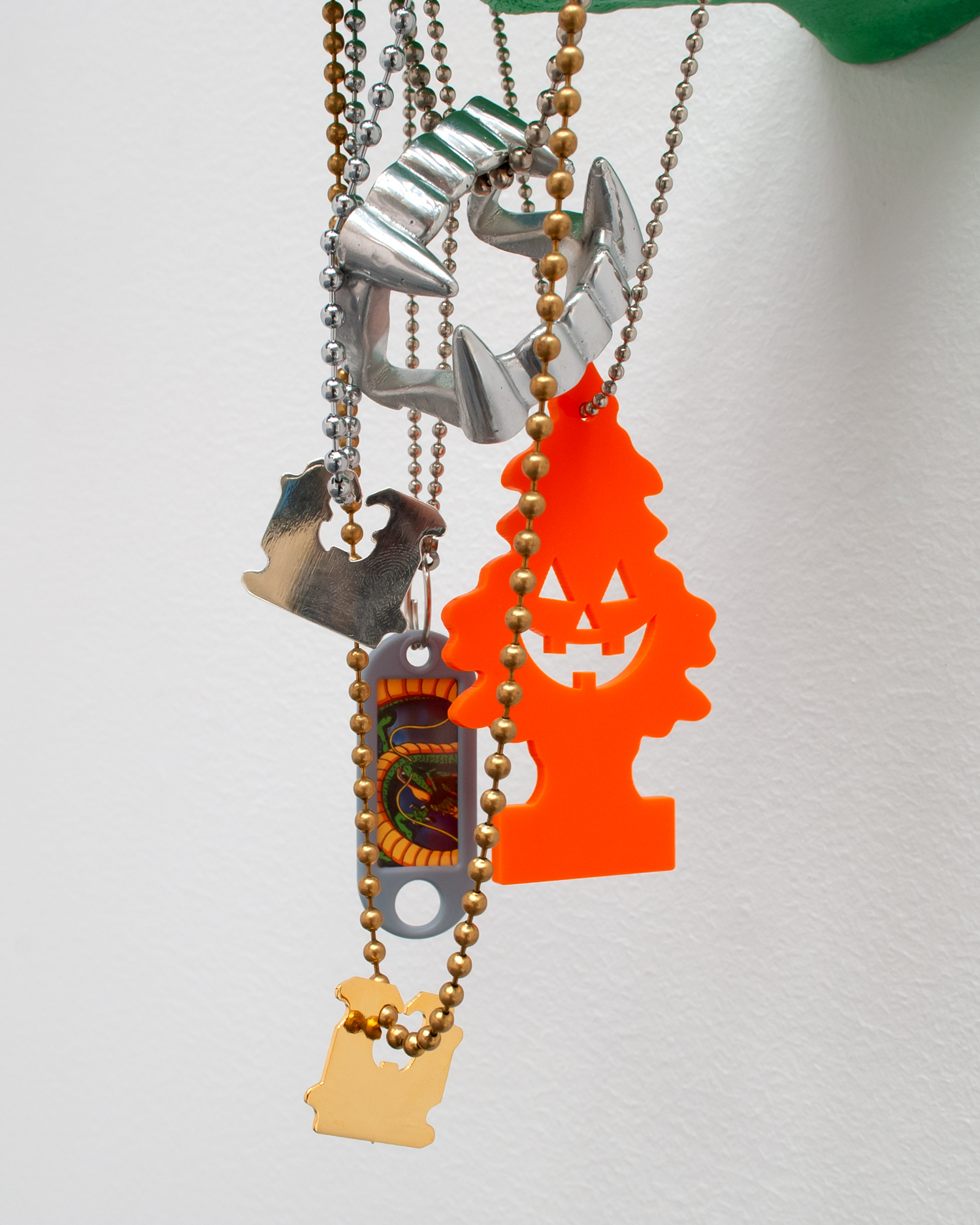Souvenirs, detail