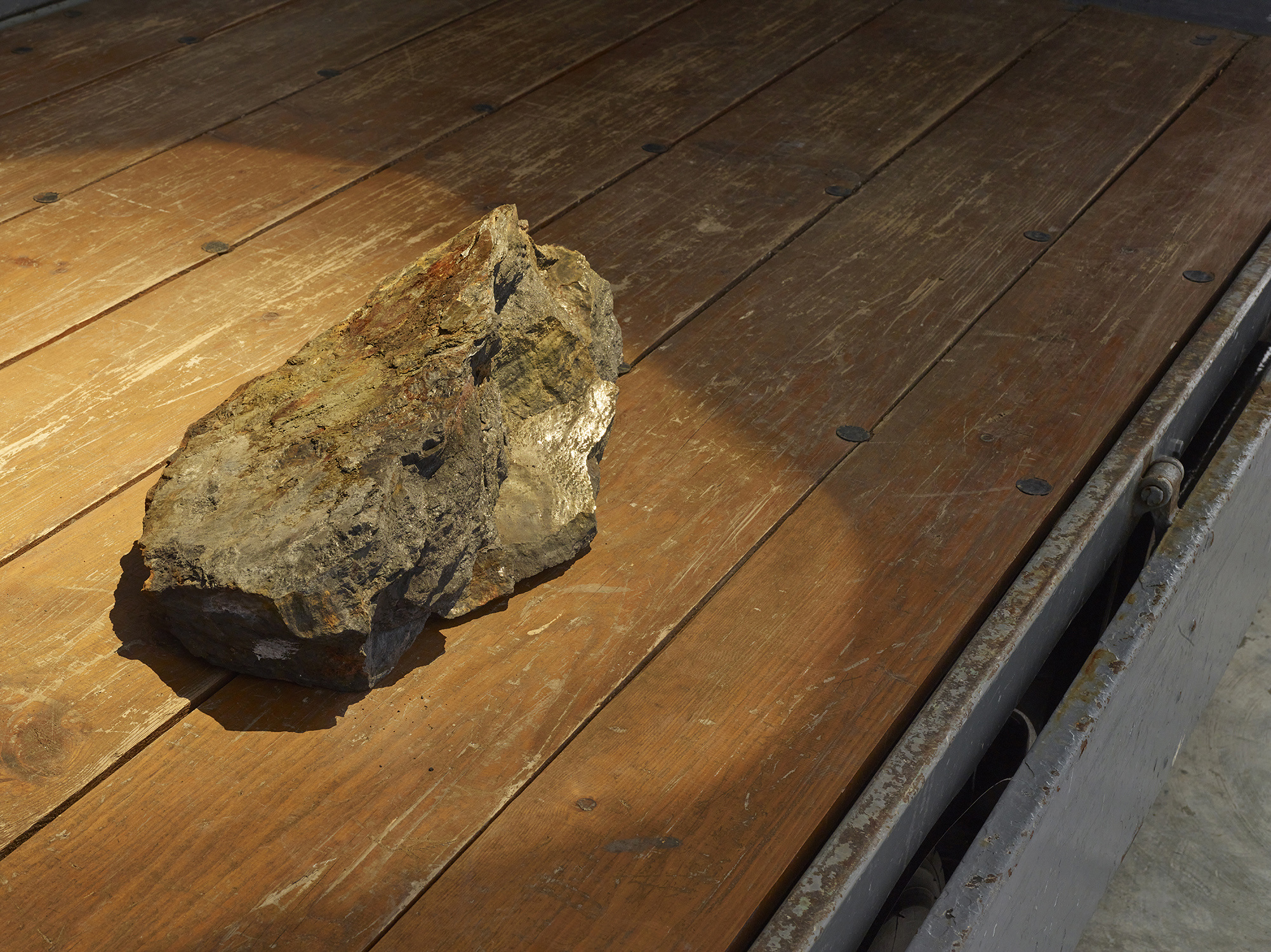 Bernard Bazile, âici le temps du monde fini commenceâ (detail), 2022