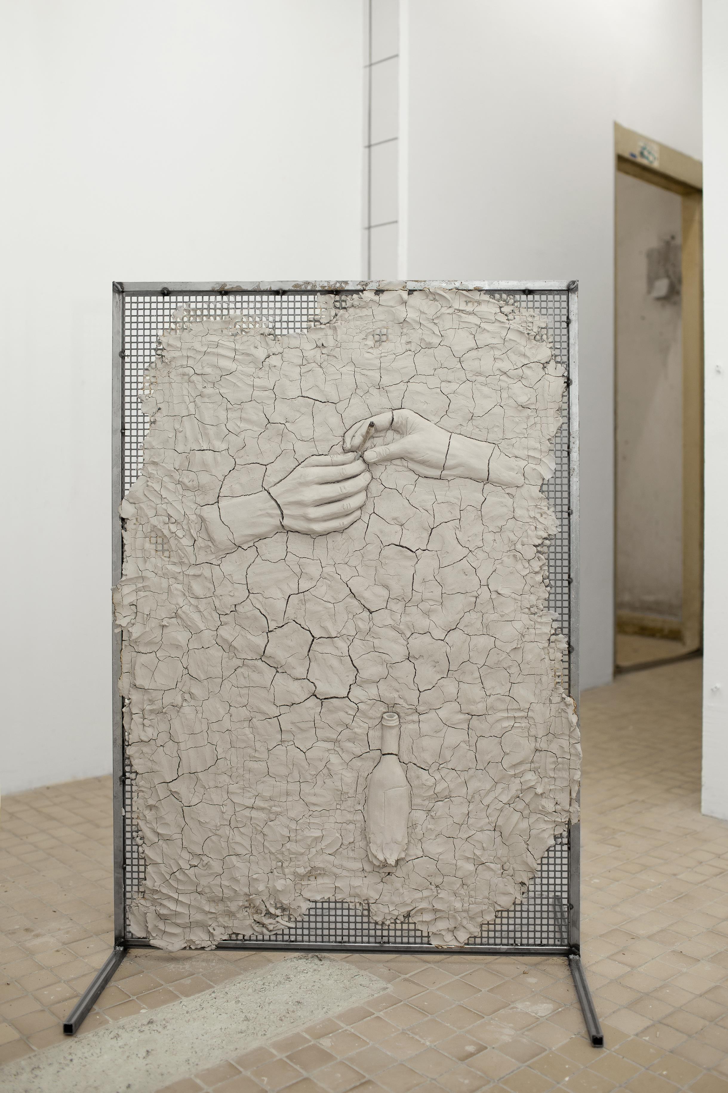 Paula Santomé, HUG ME BAREFOOT, 2022, clay on steel, marijuana cigarette and jewelry, 101cm x 71cm x 47cm