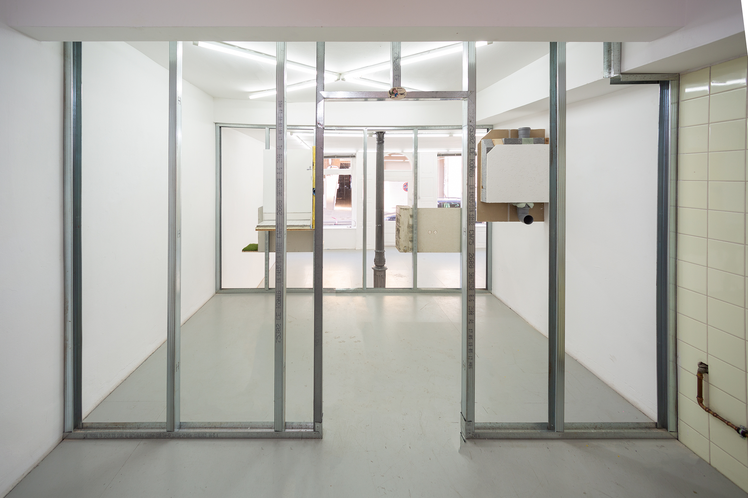 Installation view, Laube Karlsruhe, Gregor Lau