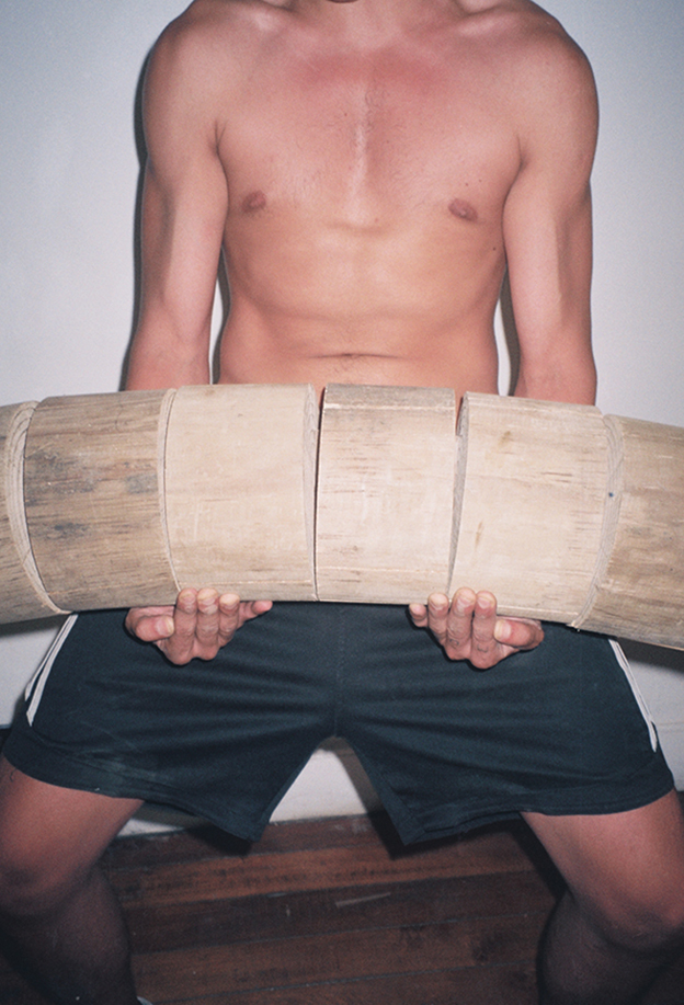 00 Nicolás Astorga and Miguel Soto, MY EX – YOUR SCULPTURE, analogue photography, 22 x 30 cm, 2018/2022