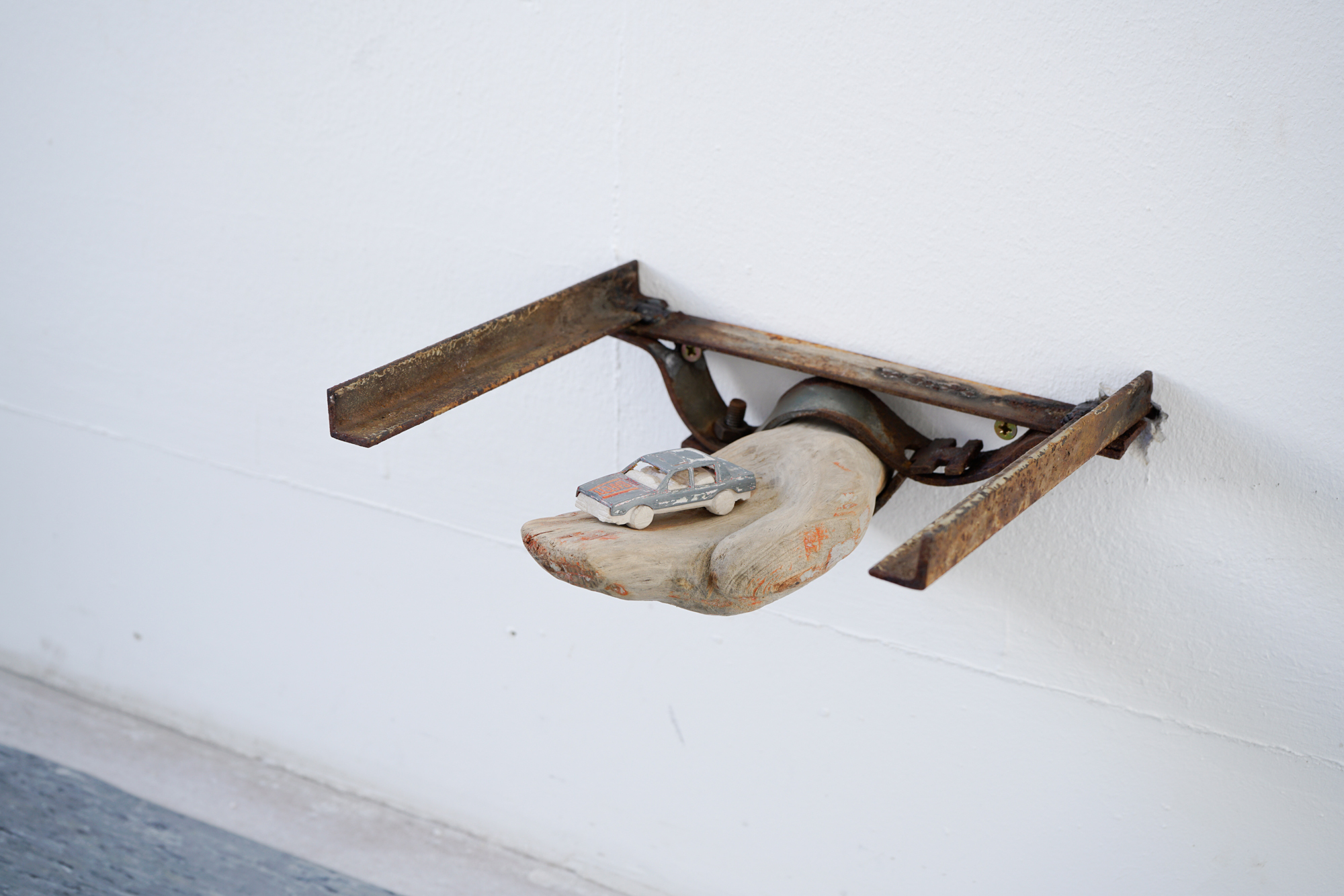 Pawel Marcinek, Feeling Secure, 2021, mixed media: iron, wood, plaster