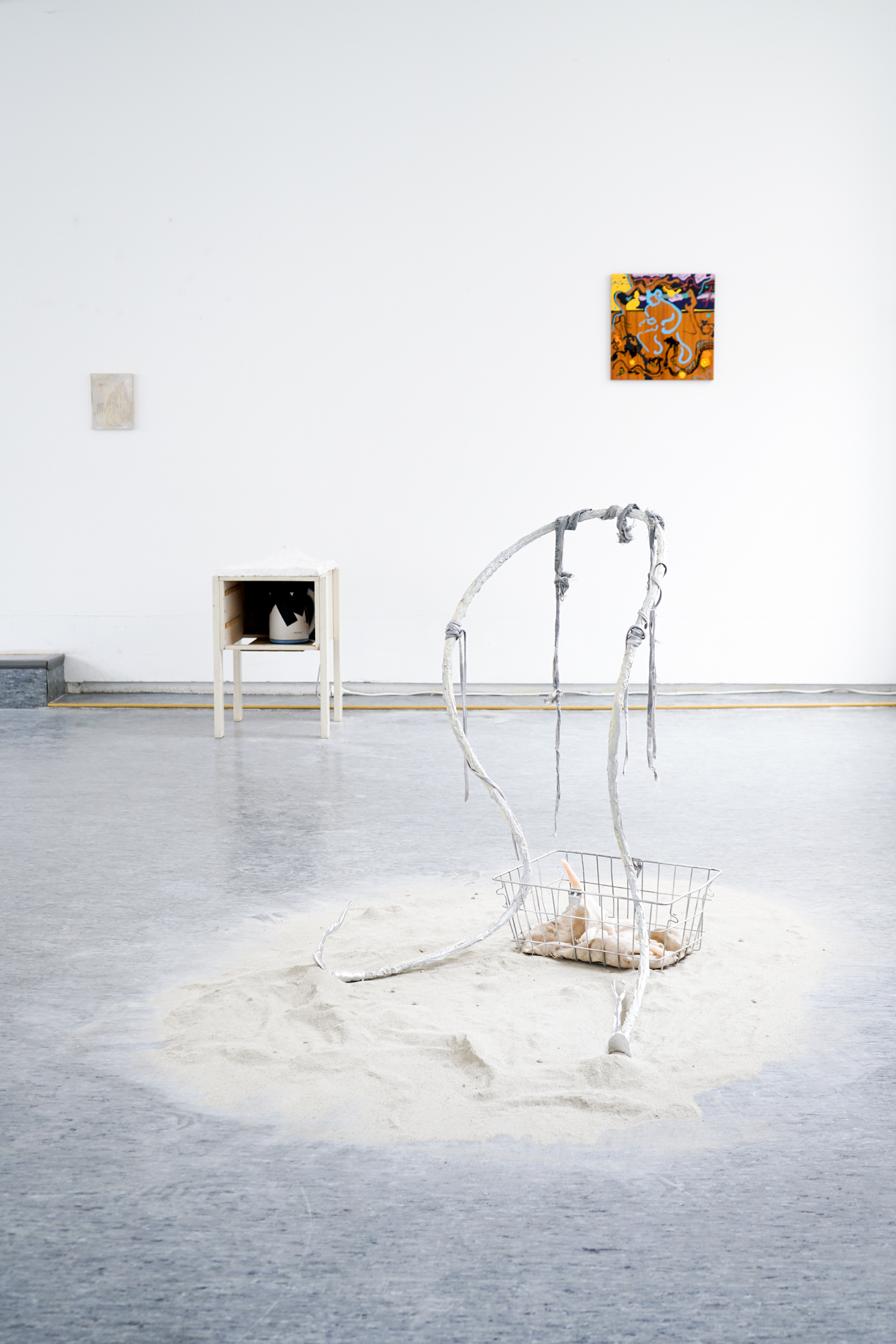 Zuza Piekoszewska, Future traveller III, 2020, mixed media installation: bioplastic, acrylic, linen, metal basket, mortar