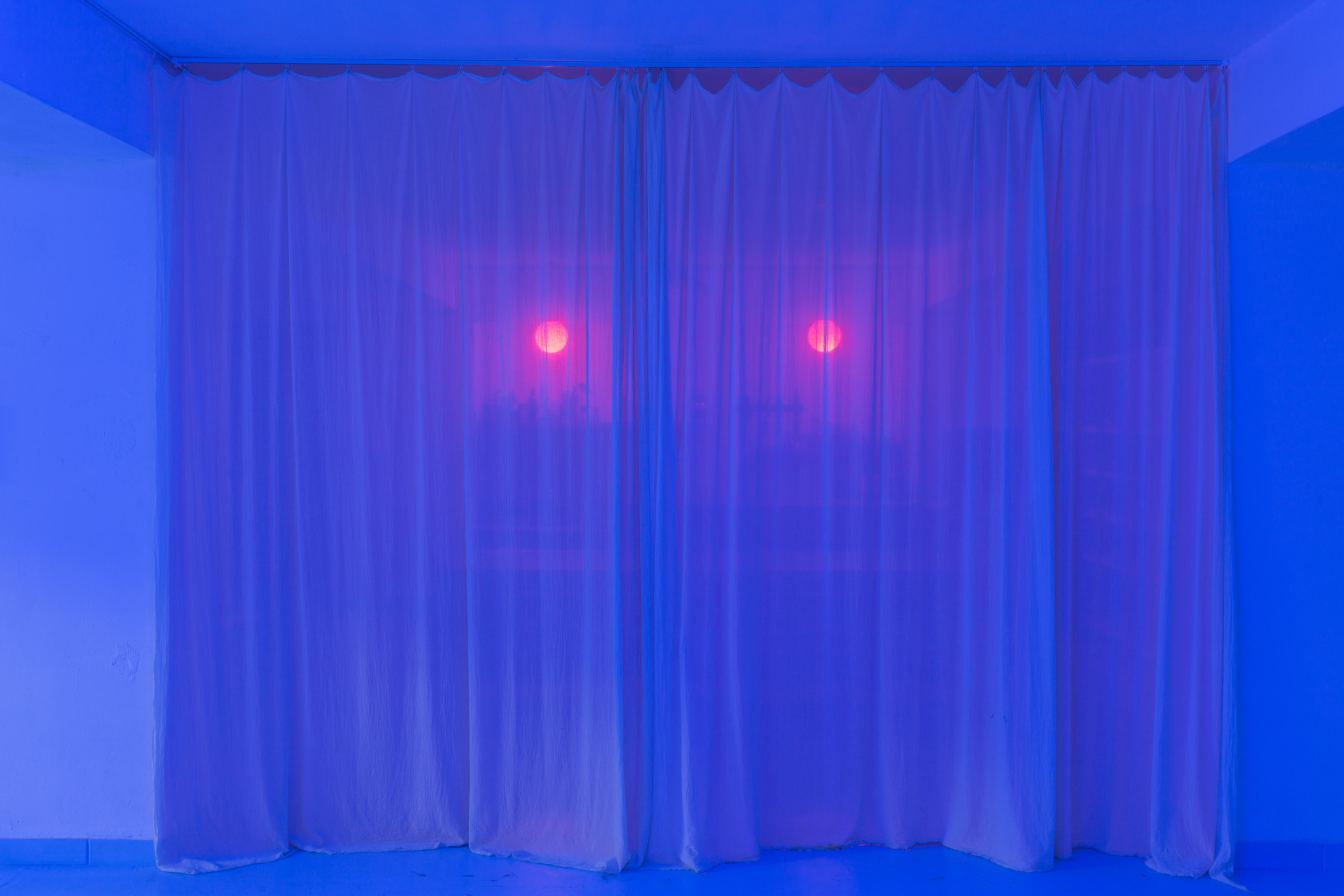 Maxime Bichon, Untitled, 2022, LED lights, Terzo Fronte, Athens