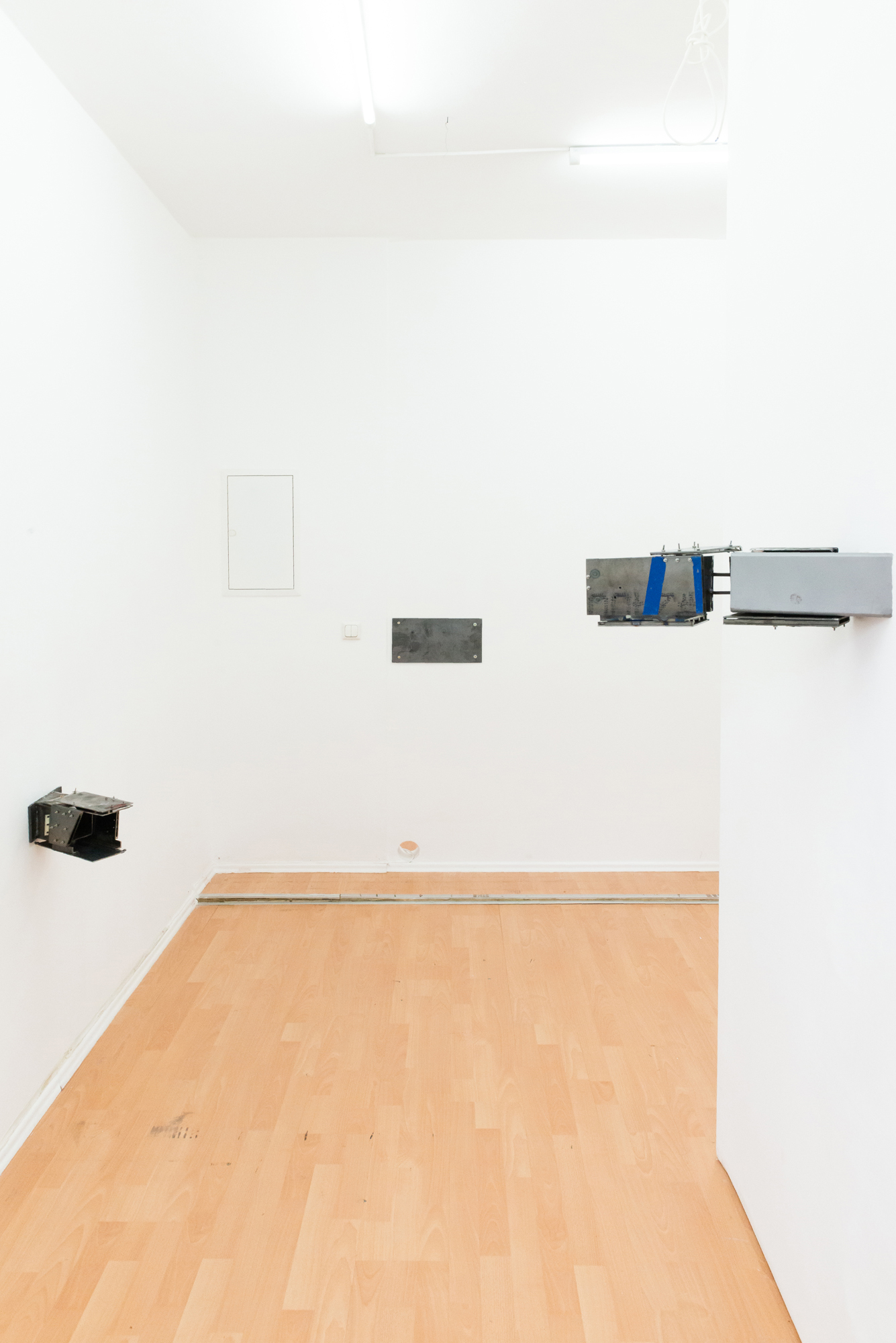 Rachel Fäth, Lock, 2022, exhibition view, Loggia, Munich