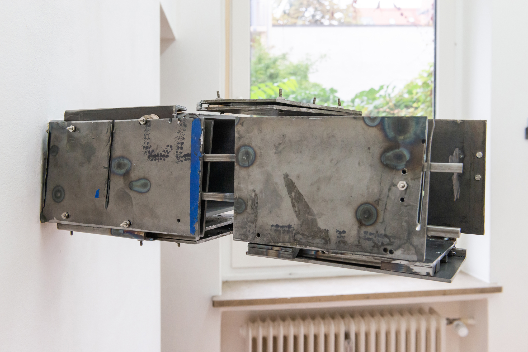 Rachel Fäth, Mount with Extender (3), 59x67x21cm