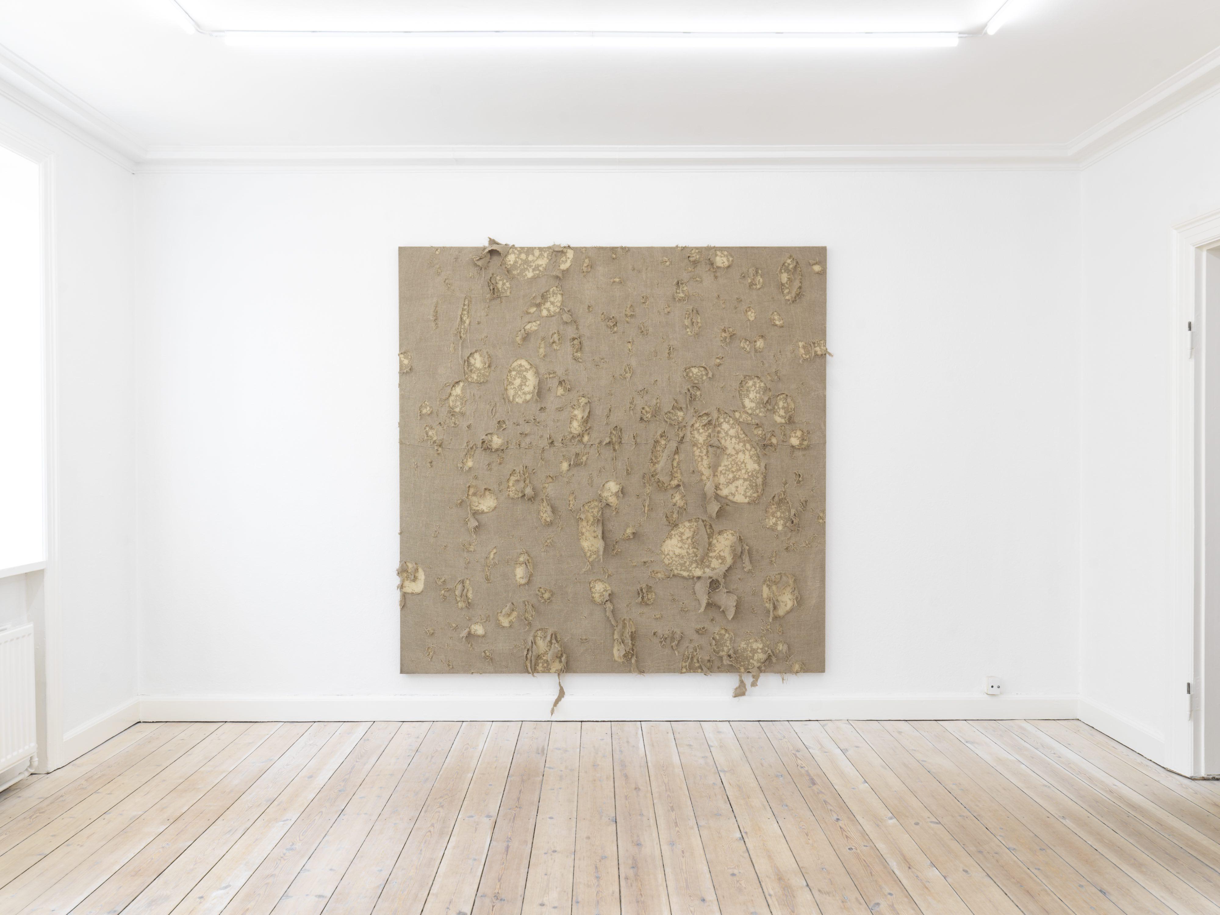 Javier Alvarez Sagredo, Installation view at Matteo Cantarella, 19.08.22 - 30.09.22