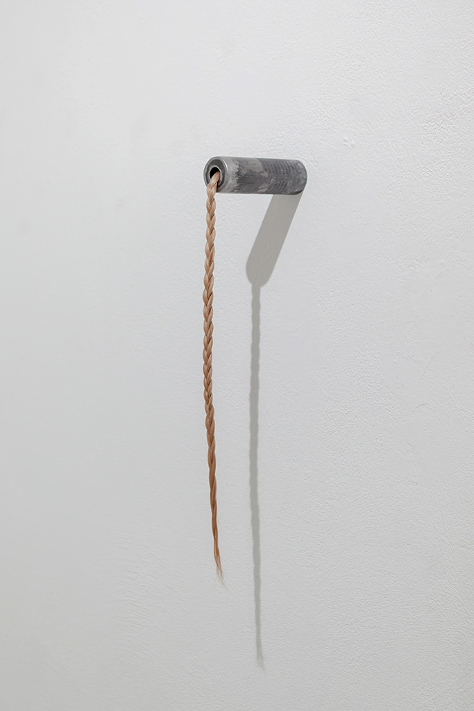 Past Braiding (by Luka Naujoks)