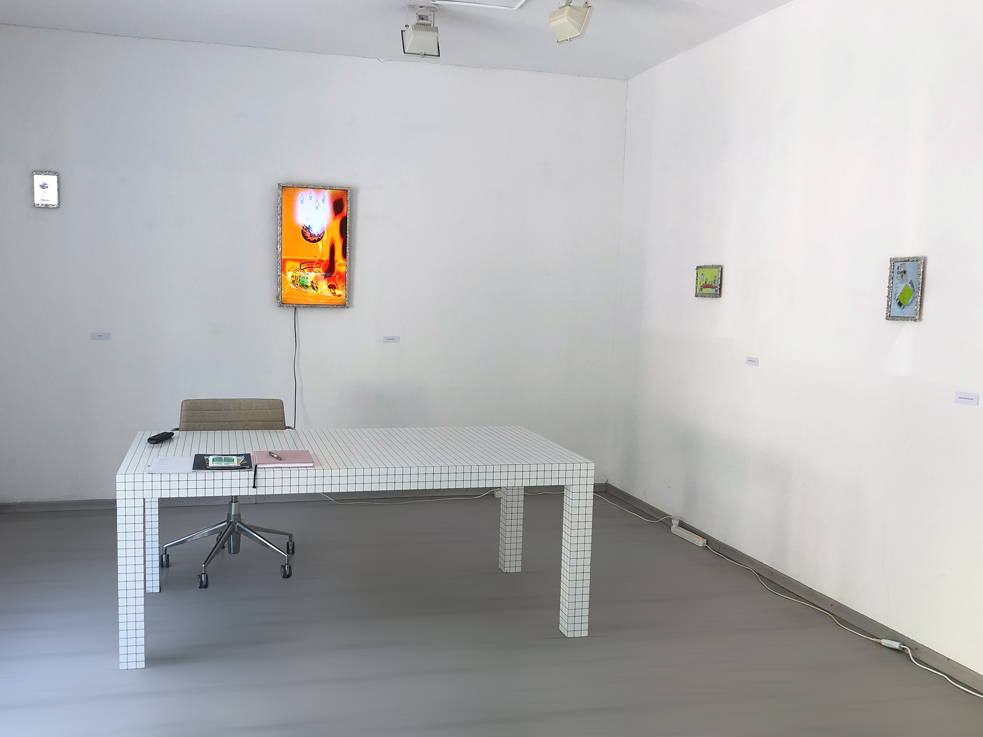 Bronco Wewer exhibition view