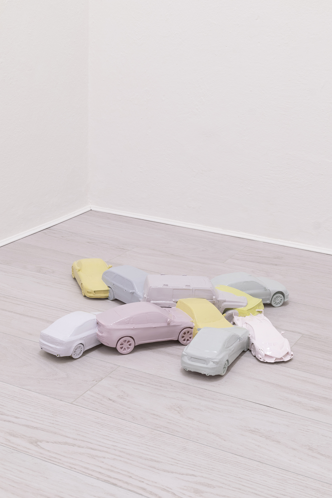 Stefano Riboli, No collision, 2022, 3D print in PLA, enamel 58x58x9 cm