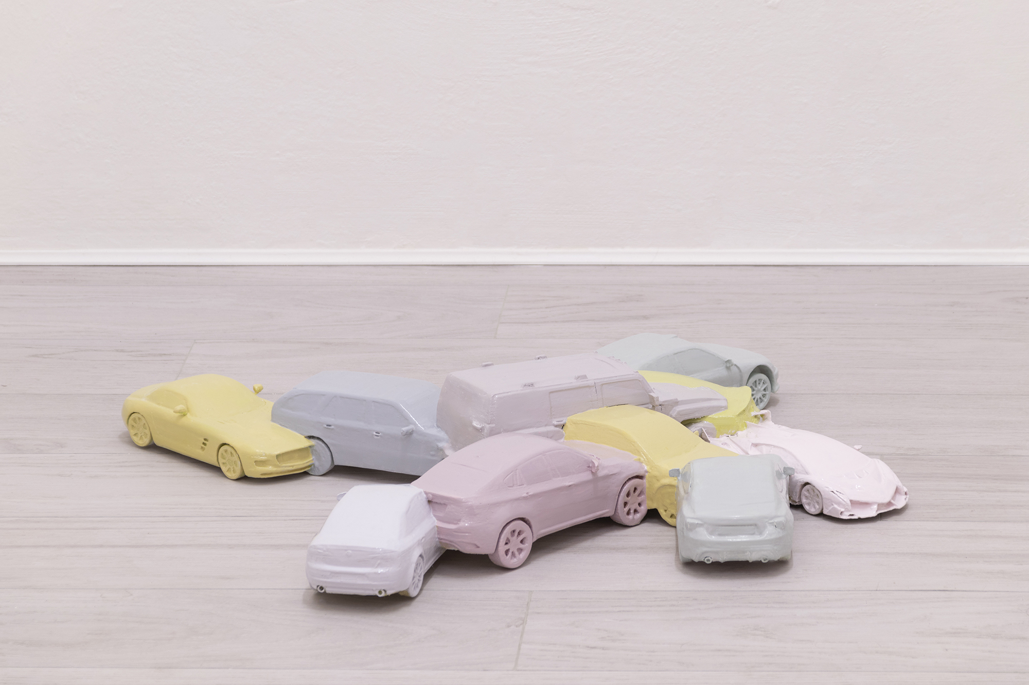 Stefano Riboli, No collision, 2022, 3D print in PLA, enamel 58x58x9 cm