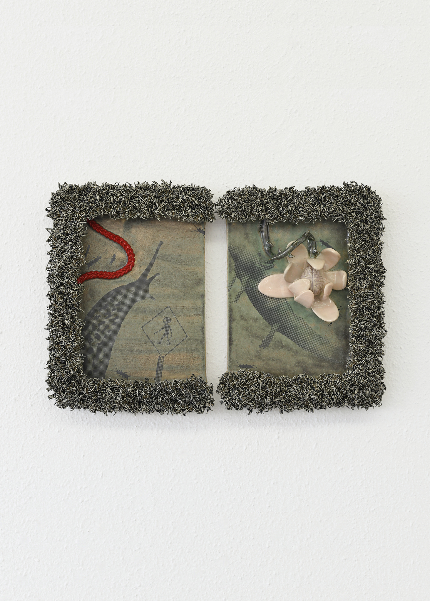 Die Blume wird immer gescheiter, screen print on ceramics, ca. 45 x 31 x 5 cm, 2022