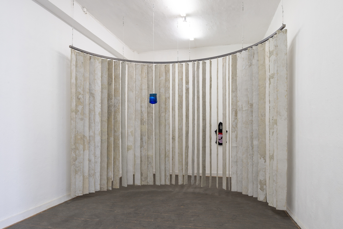 Rike Droescher, The Big Murmur, 2022, Installation view, Â© the artist, photo: Bernhard Adams