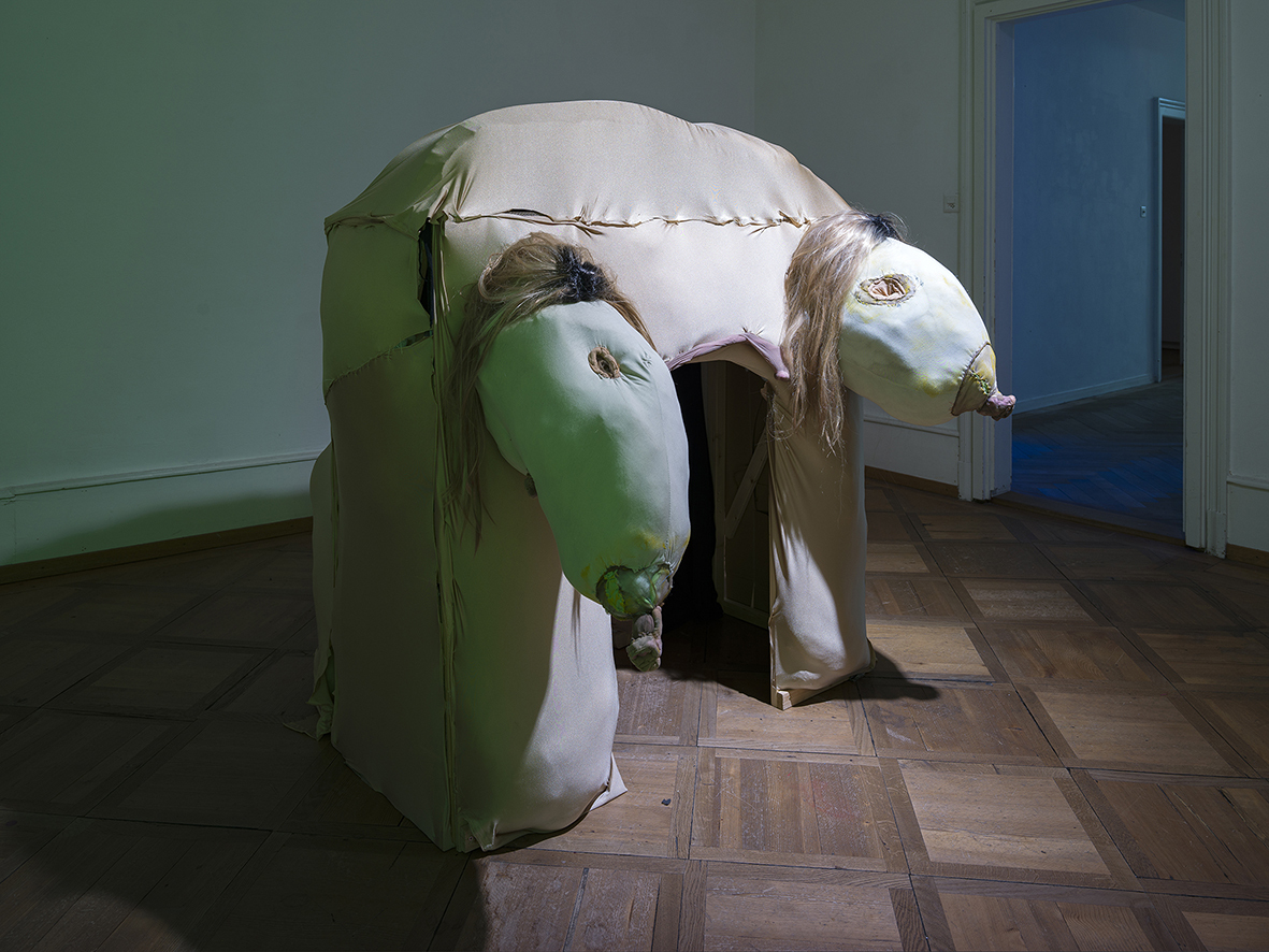 Latefa Wiersch, Original Features, 2022, Installation View Kunsthaus Langenthal, Photo: CE, Courtesy of the artist