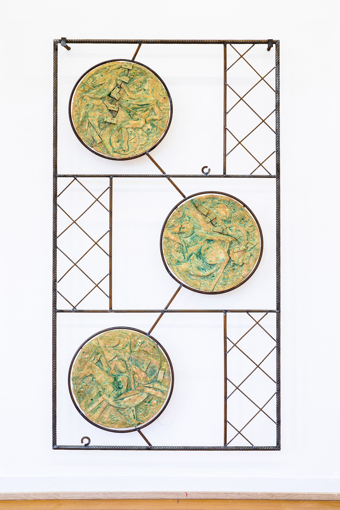 Caccia, Iron, Ceramic, 2022