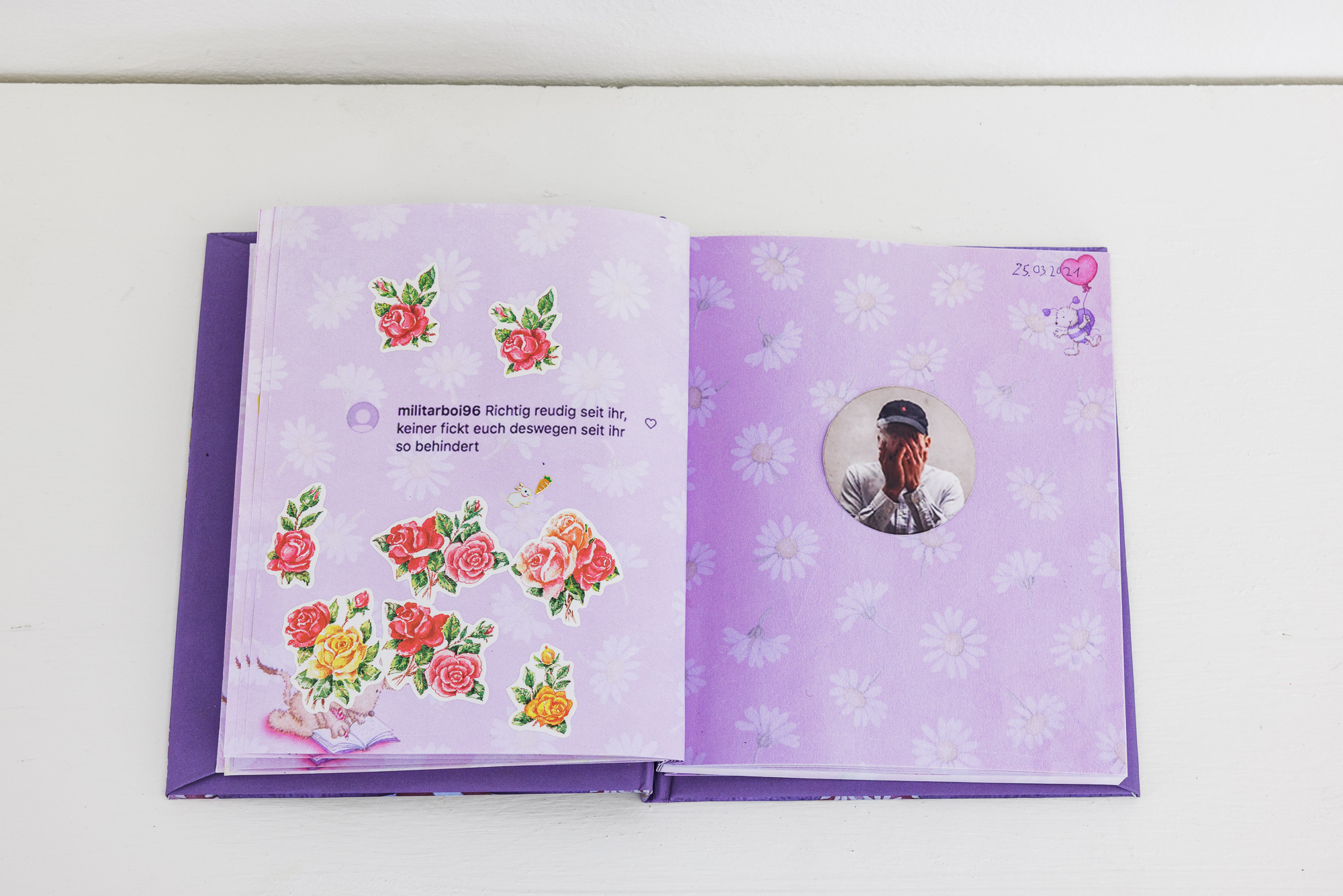 Riot Pant Project (Elena Buscaino & Mina Bonakdar) Freundschaftsbuch, Poesiealbum, Buch mit EintrÀgen, 2022 book, various dimensions