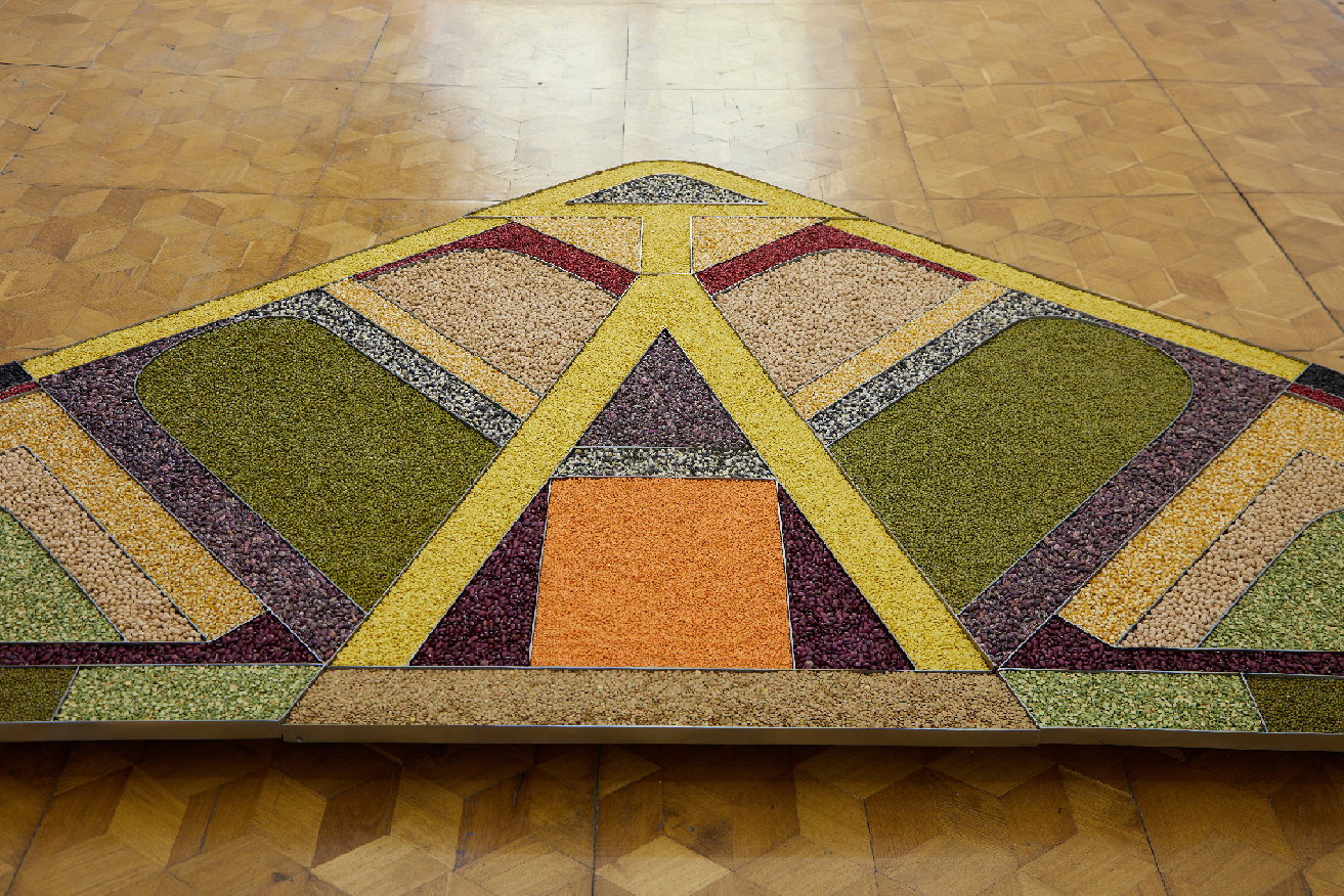 Anna K.E., Detail from Mandala Tranquil Gaze, 2022, Metal, Wood, Plastic, Grains, 181x410 cm