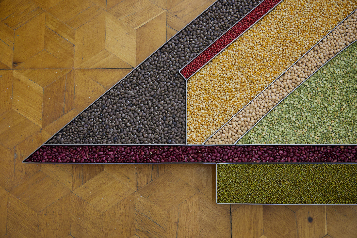 Anna K.E., Detail from Mandala Tranquil Gaze, 2022, Metal, Wood, Plastic, Grains, 181x410 cm