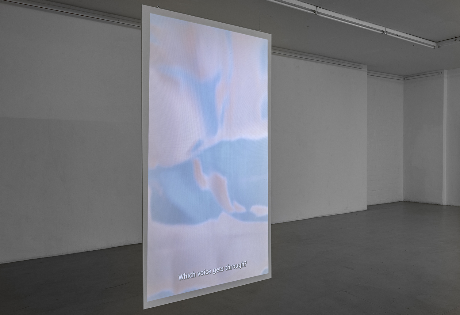natalie brĂŒck, movement, videoloop, 2022