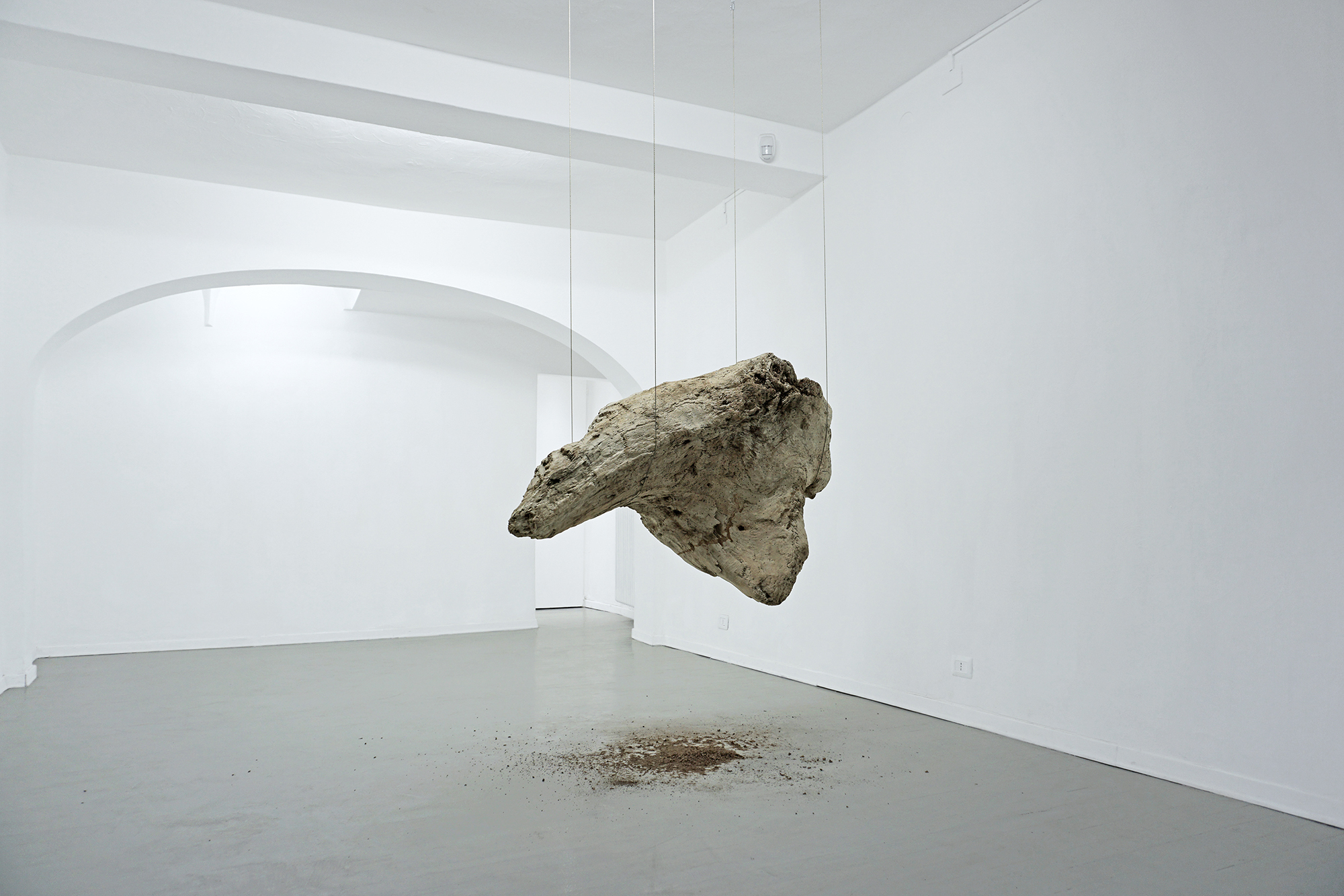 Ø Exhibition view #1