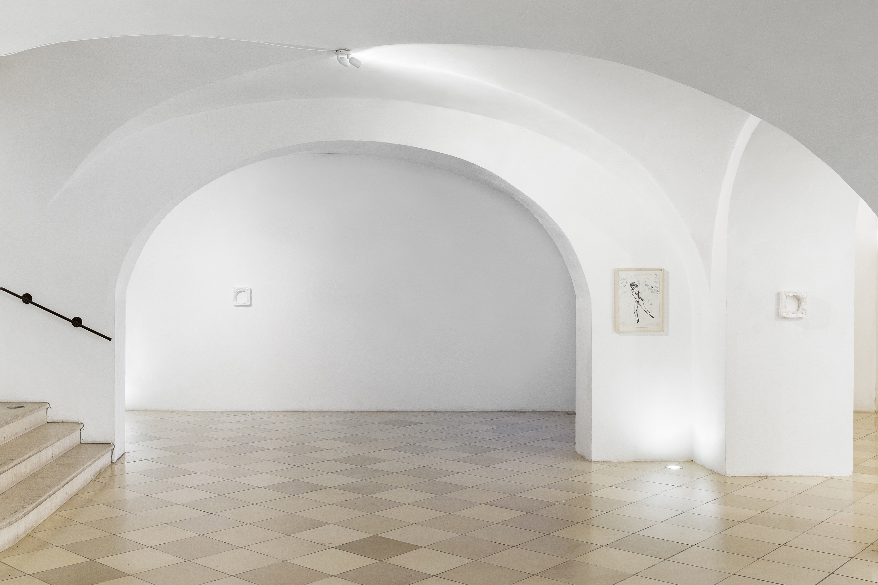 Installation view, Capture Captures, curated by Lucie Pia, Universitätsgalerie der Angewandten im Heiligenkreuzerhof, Sala Terrena, Wien, 2022