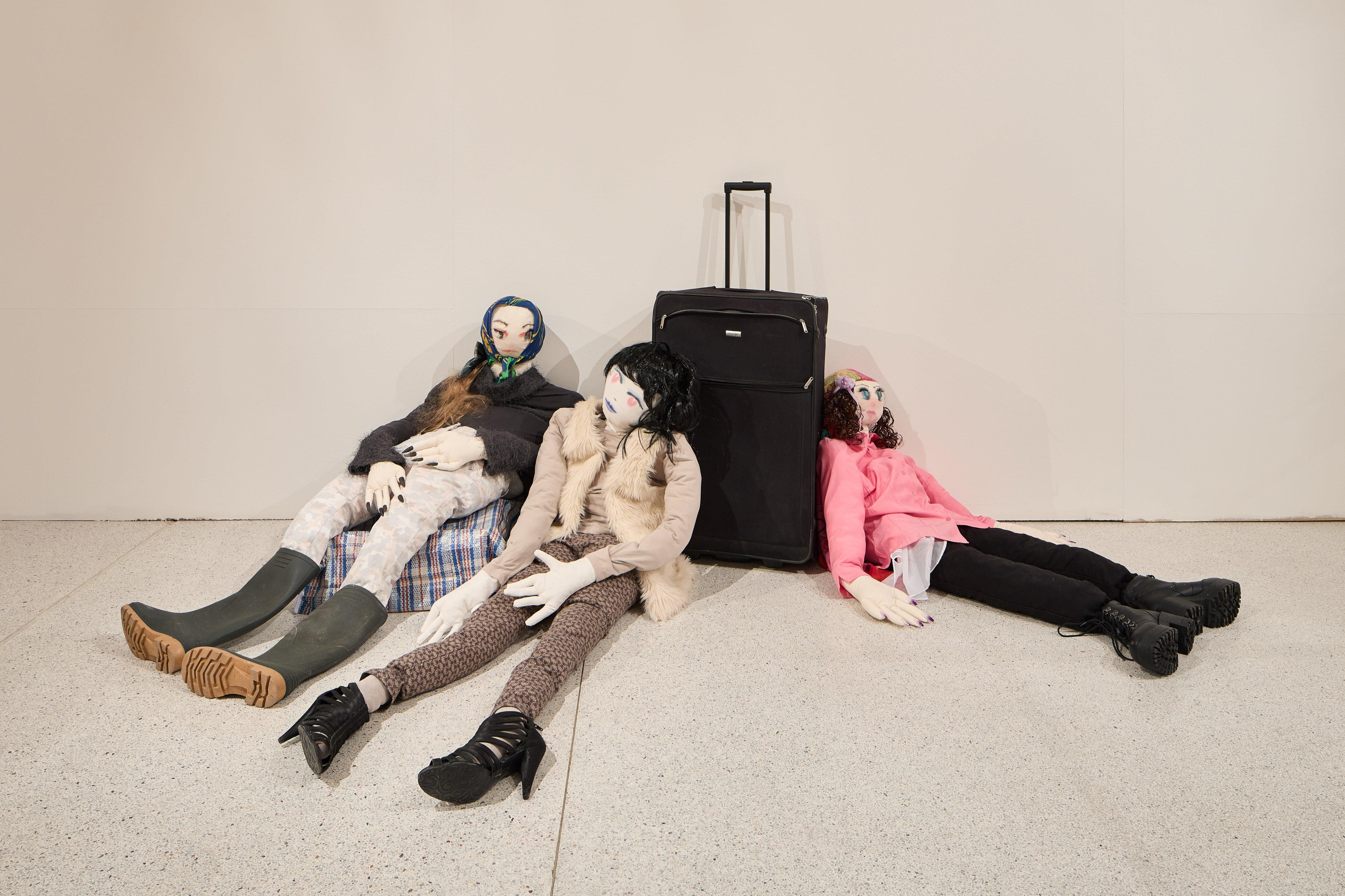 Olga Krykun: Letní pomněnky / Summer forget-me-nots / Літні незабудки Female Doll, object, 150 x 40 x 20 cm, 2022