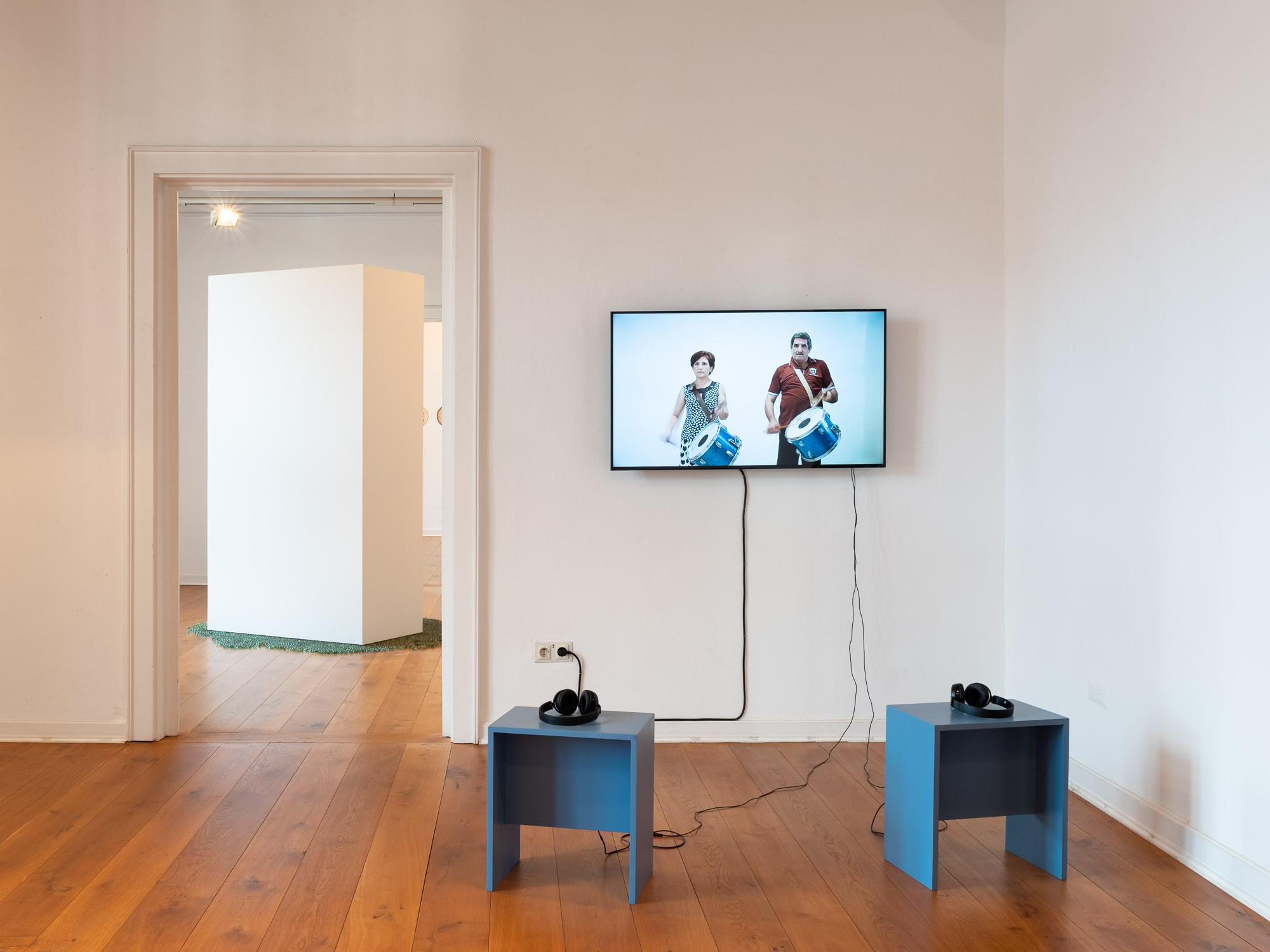 Maha Yammine, Memories of a canary (2022), exhibition view, Photo: Lucas Melzer 