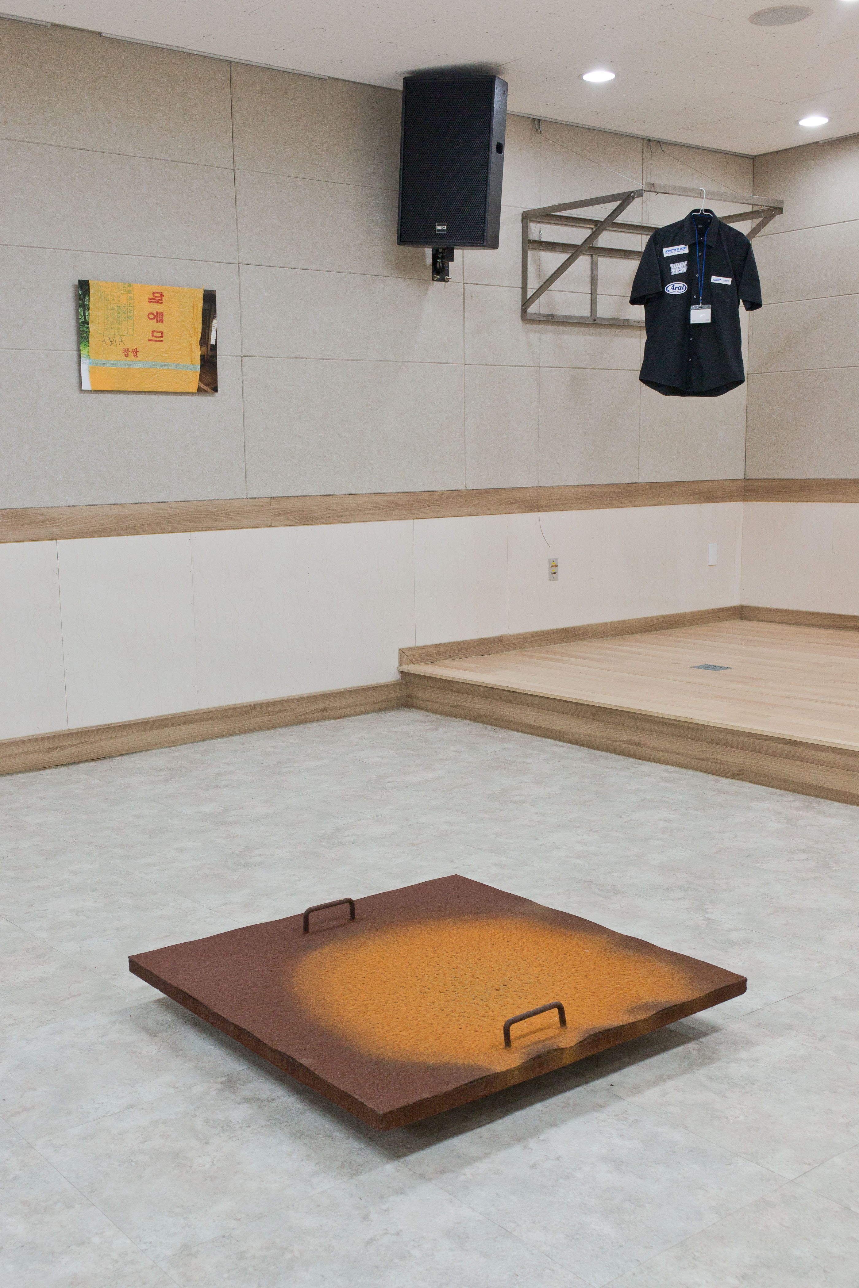 Installation View, Nicola Bizzarri, Jannis Besen, Christian Eisenberg