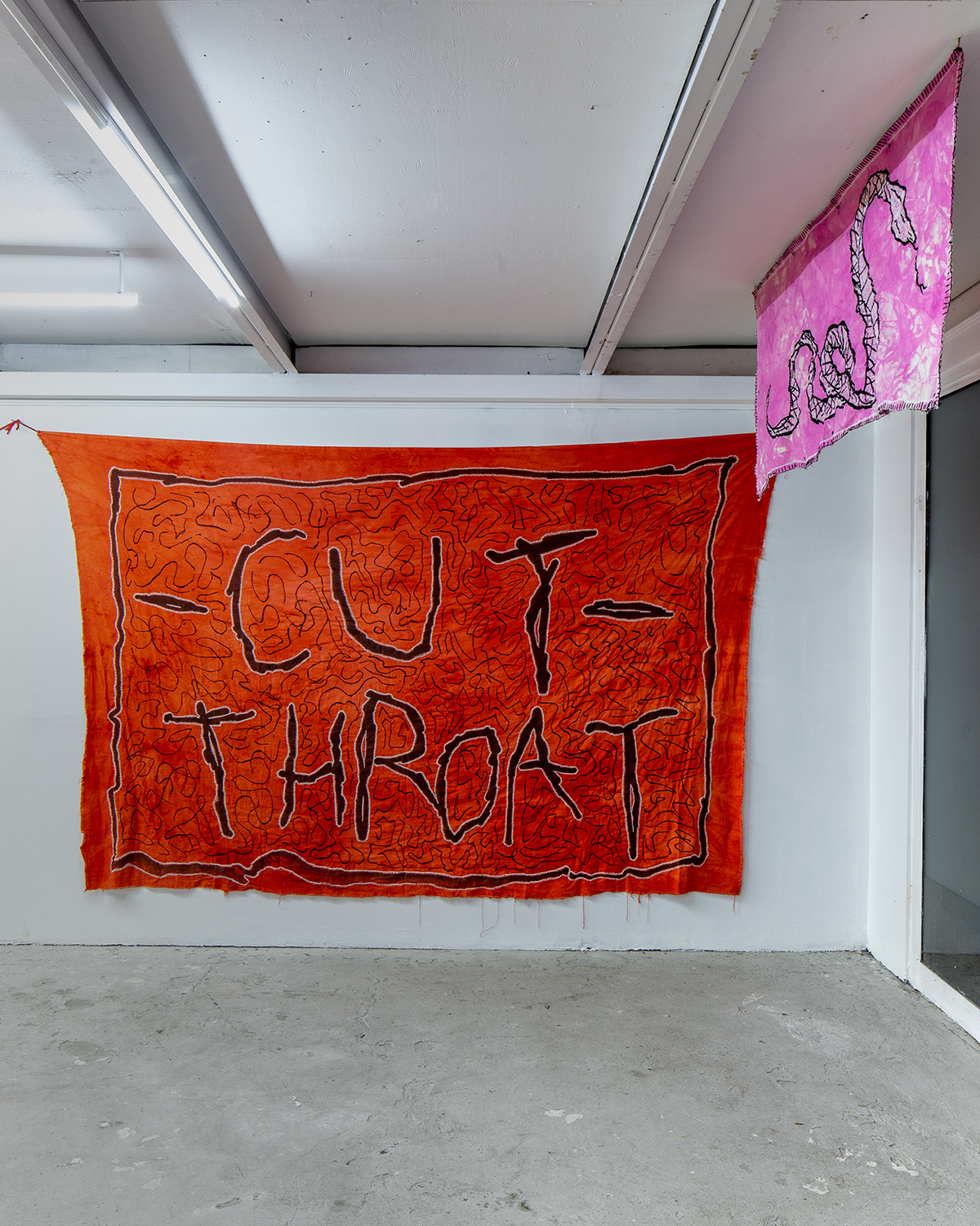 CAER EN AMOR, exhibition view 04