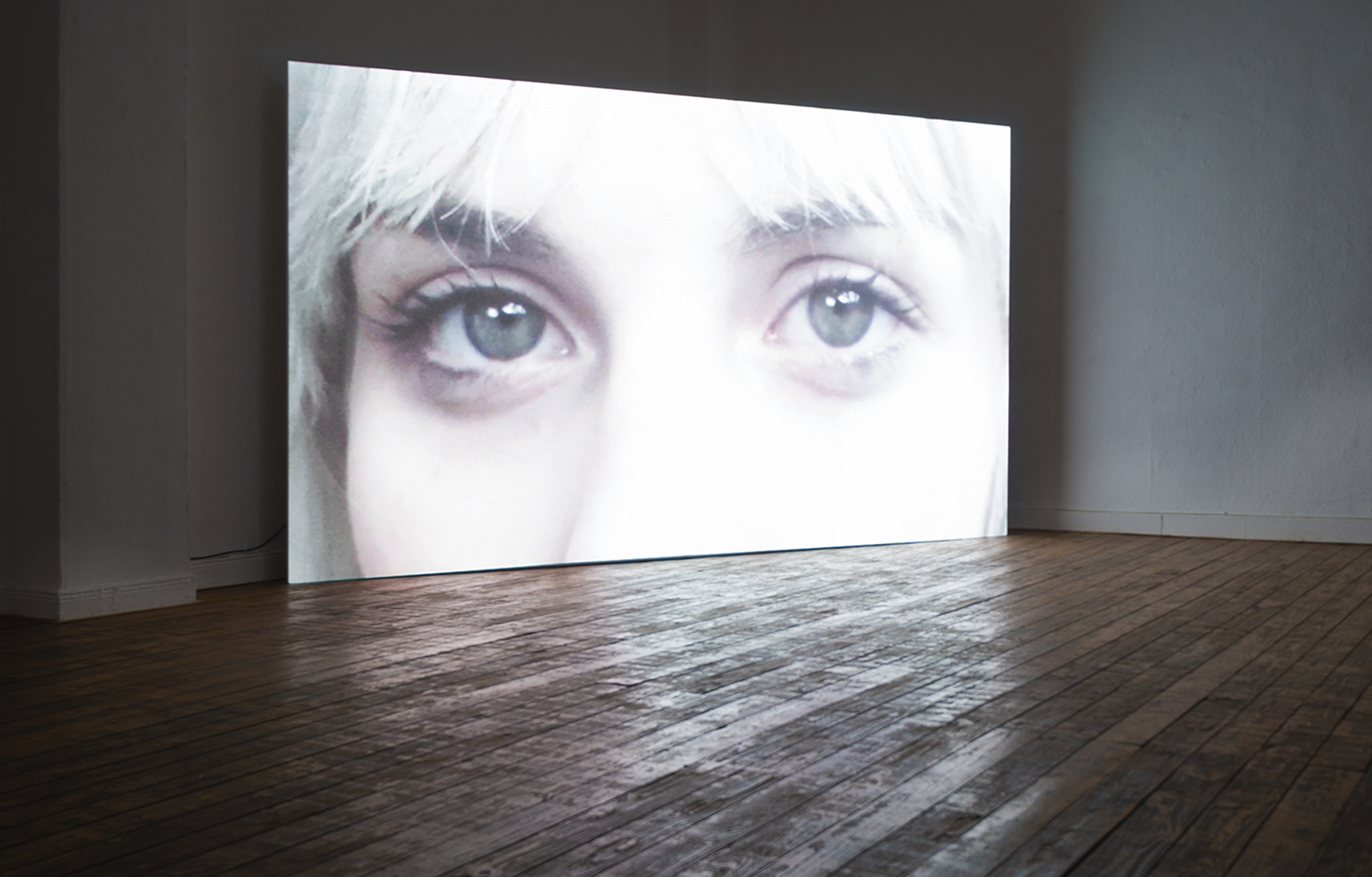 Keren Cytter, Metamorphosis, Installation view, 2022  © the artist photo: Julia Woll