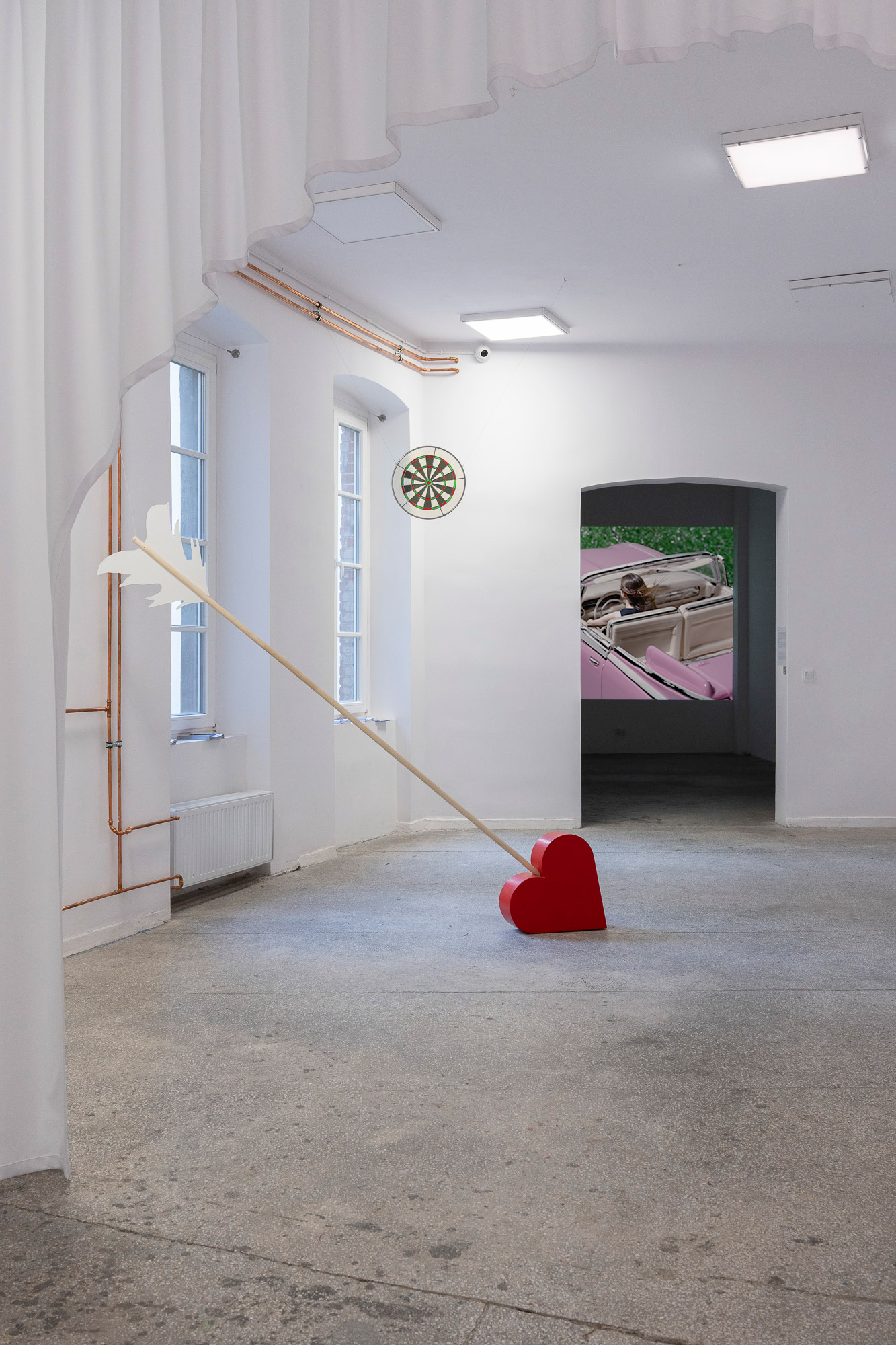 Nadia Markiewicz, DRIVE-THRU (2022) - Installation view