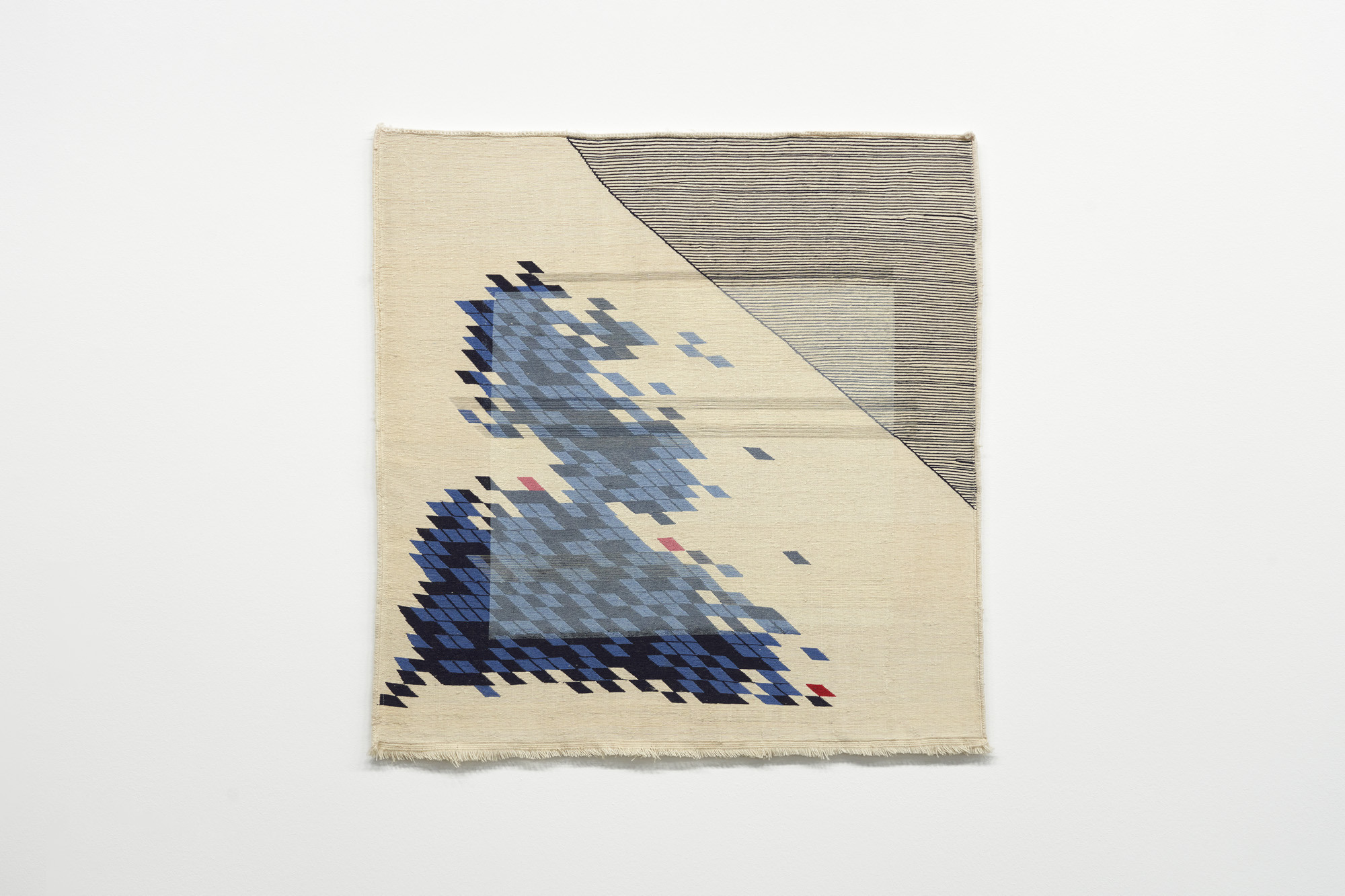 Haleh Redjaian, Untitled, 2020, , installation view Kunsthaus Wiesbaden, 2022, Courtesy the artist and Gallery Isabelle van den Eynde, ©Hessische Kulturstiftung, photo: Jens Gerber