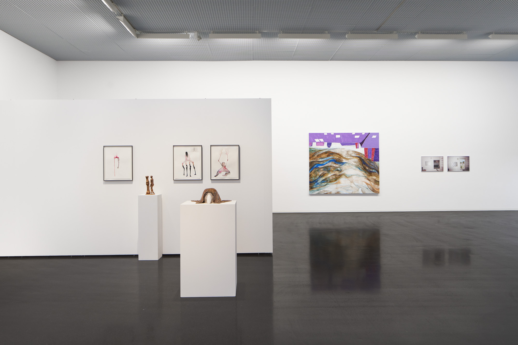 Installation view The Tide is High, Kunsthaus Wiesbaden, 2022, ©Hessische Kulturstiftung, photo: Jens Gerber