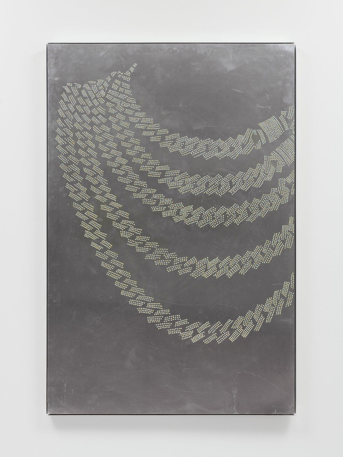 Alfa Bransfield, Three (Thug Votive), 2022, Aurora Borealis Diamanté on engraved aluminium, 150 à 100 à 3.5 cm