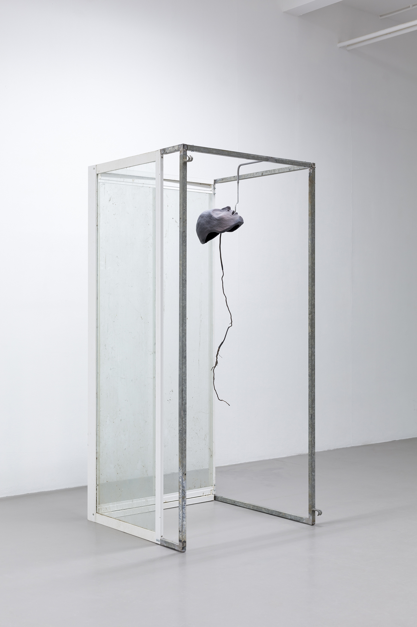 Giulia Cenci, dry salvages, installation views and details, P/////AKT, 2023.âš Photographs by Charlott Markus, courtesy of P/////AKT Amsterdam.