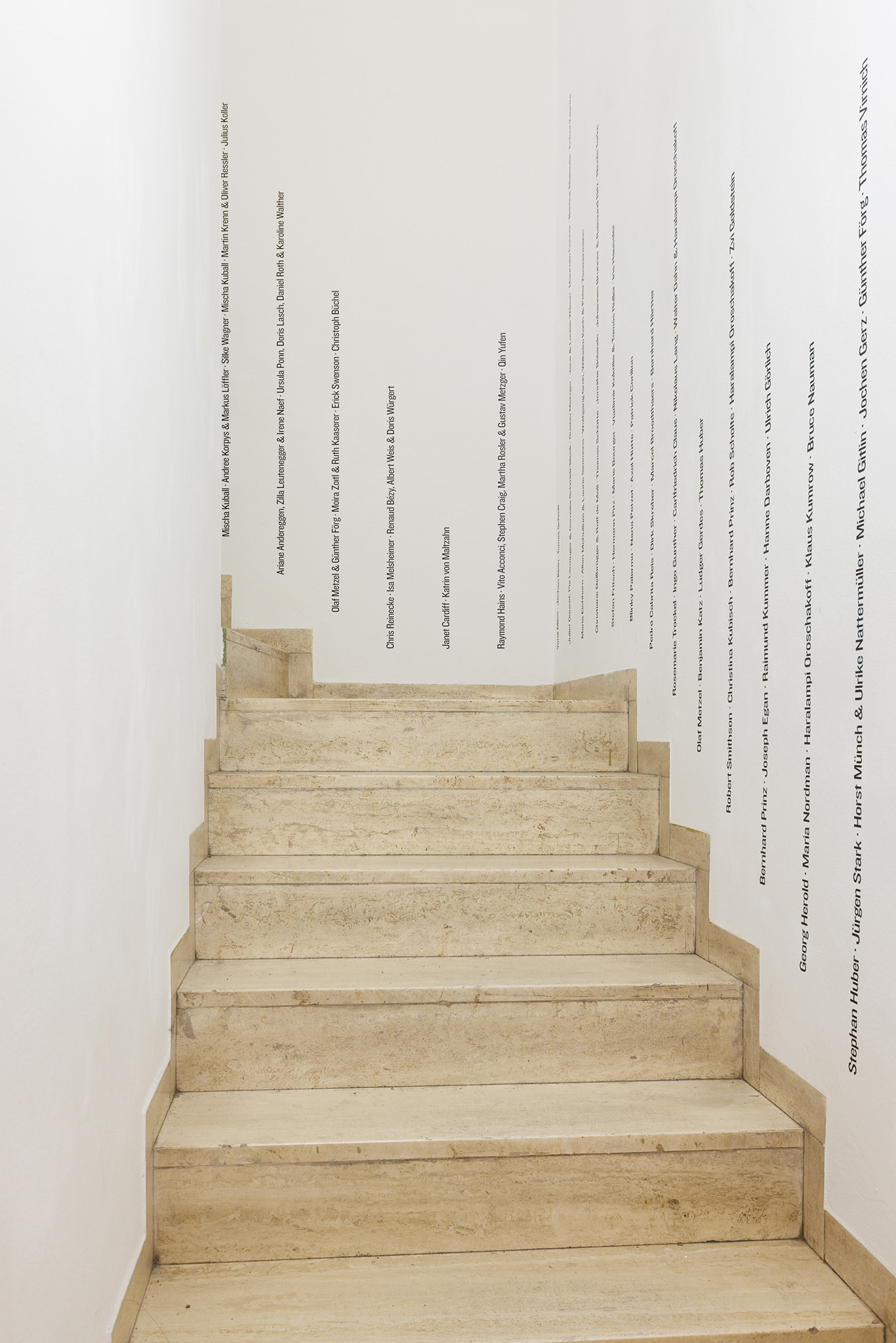 Hagen Verleger: âKr. Artistsâ (photo: © Thomas Splett for Kunstraum MĂŒnchen)