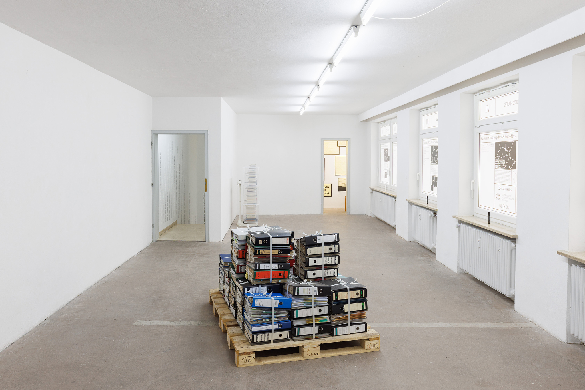 Exhibition view (photo: © Thomas Splett for Kunstraum MĂŒnchen)