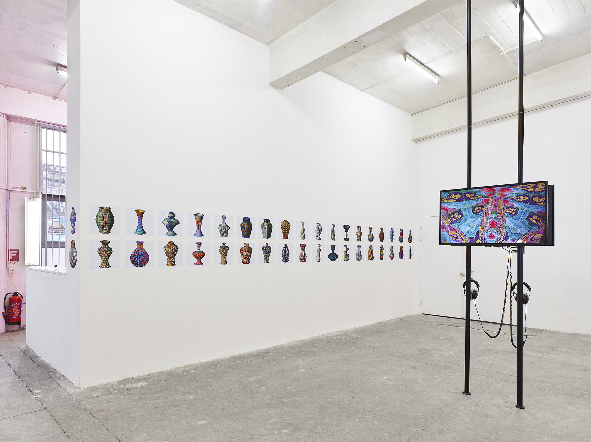 Installation view of the exhibition "Indirect Methods" by Chris Korda; PotterDraw Gallery, 2017, 42 color digital images; PotterDraw in Virtual Reality, 2022, video (still image), production: Alex Sinh Nguyen