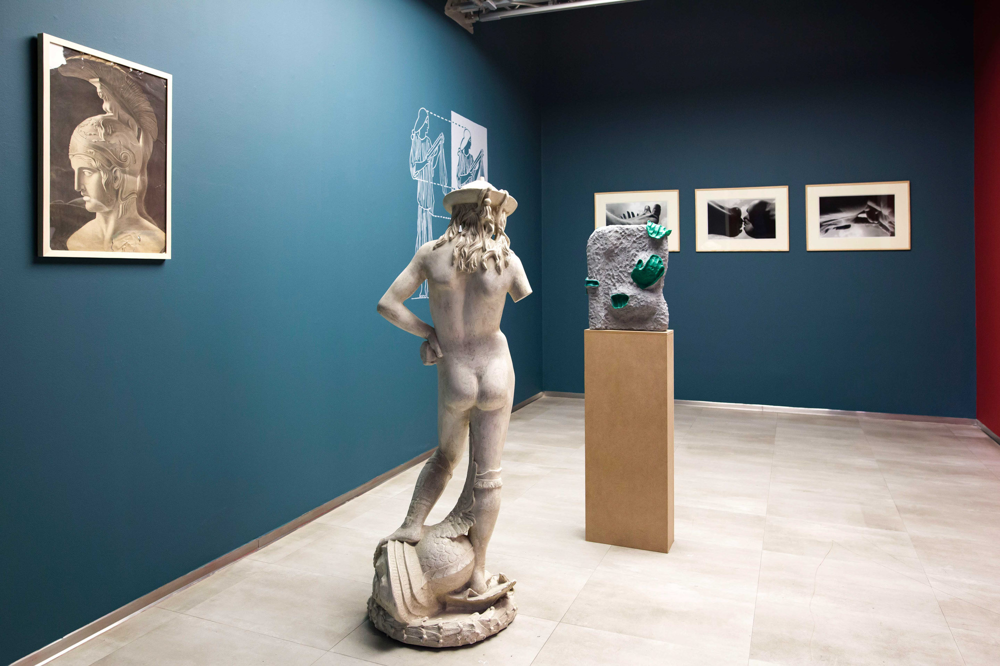 Olaf Brzeski Self-portrait, bronze, 2012. Courtesy of Raster Gallery