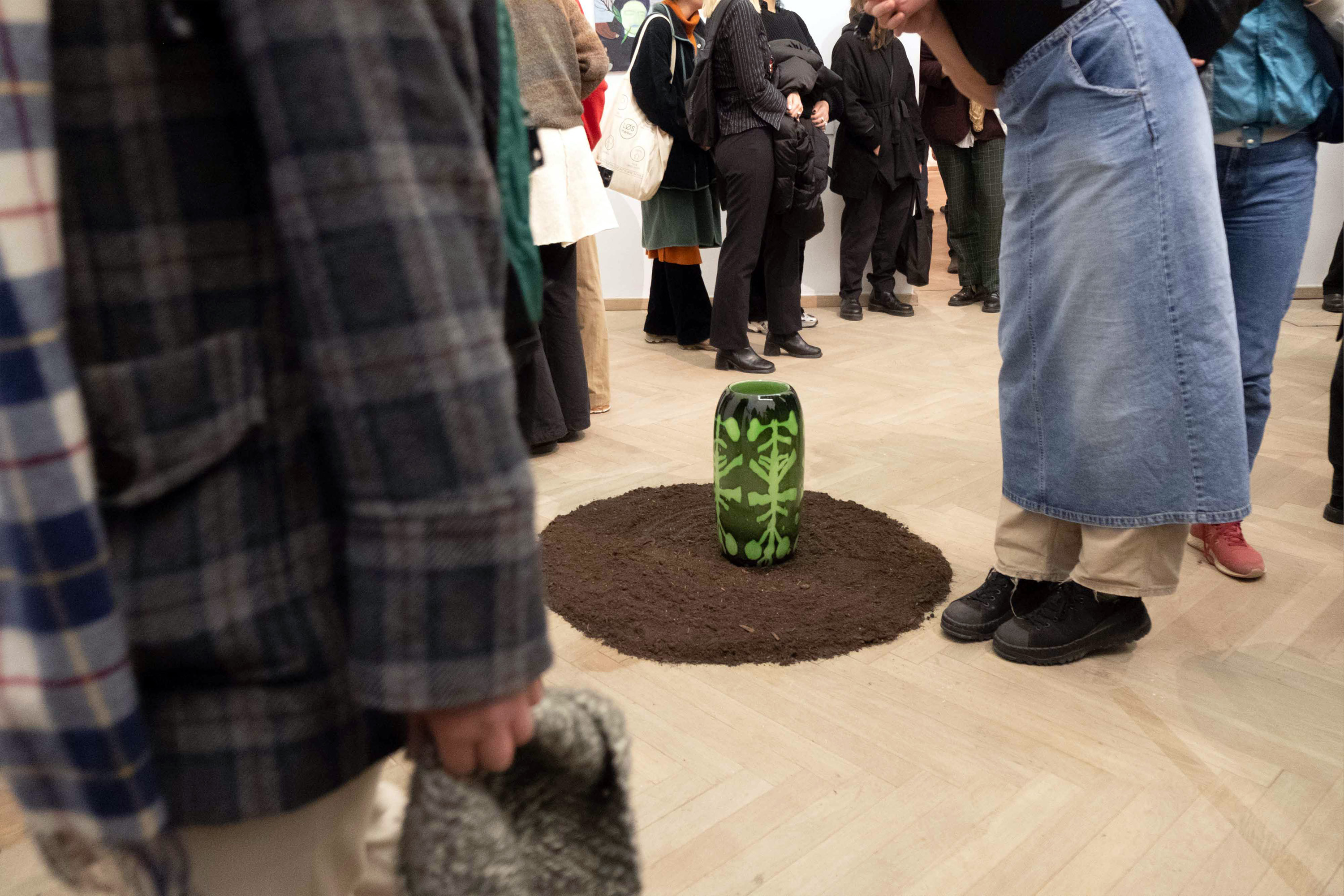 Anders Aarvik, untitled (capsule), 2022, graal glass, soil, wheat seeds, 30x50cm. Photo: Søren Rønholt