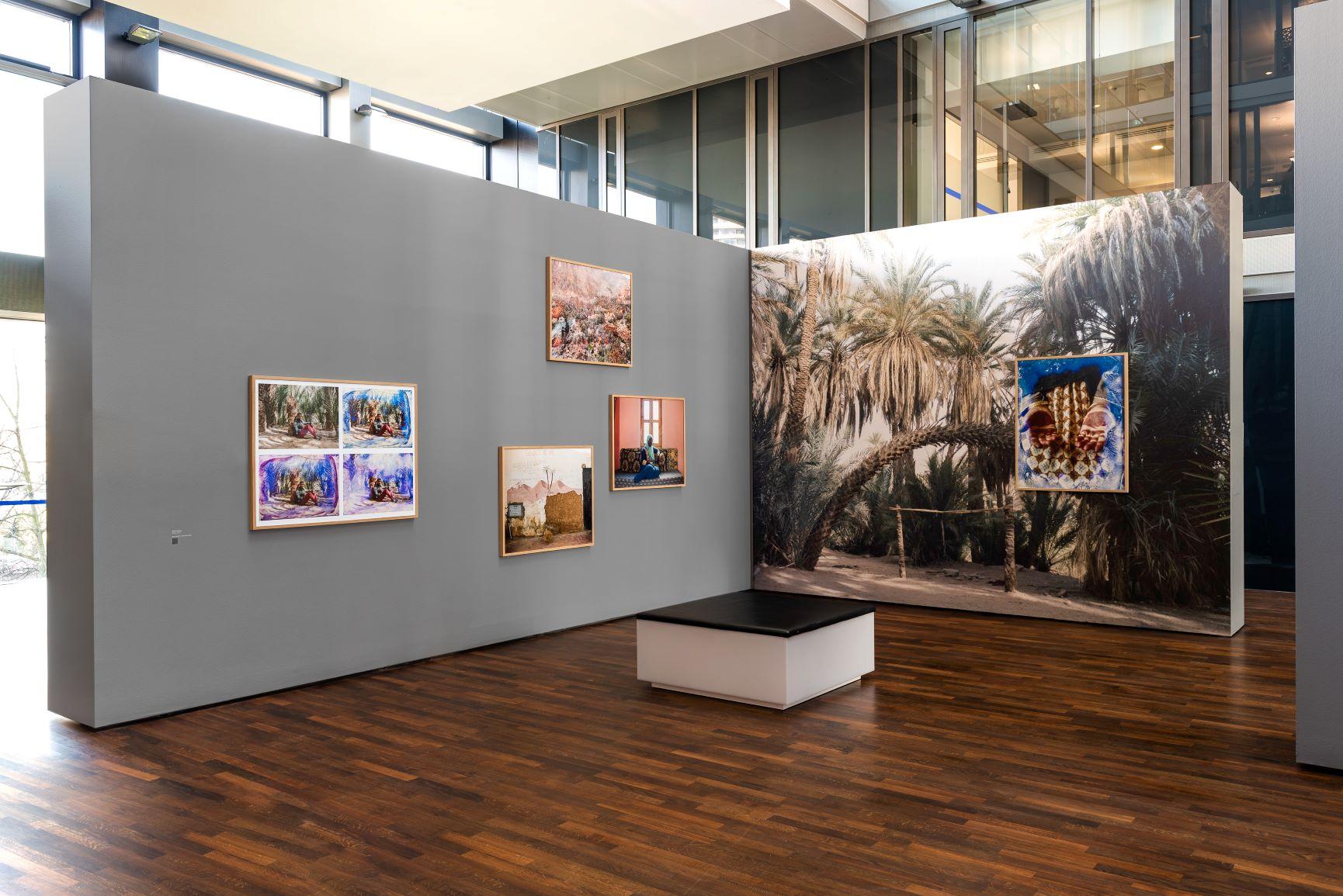 âFoam Talent 2022â, installation view at The Cube, © Deutsche Börse Photography Foundation, Photo : Robert Schittko