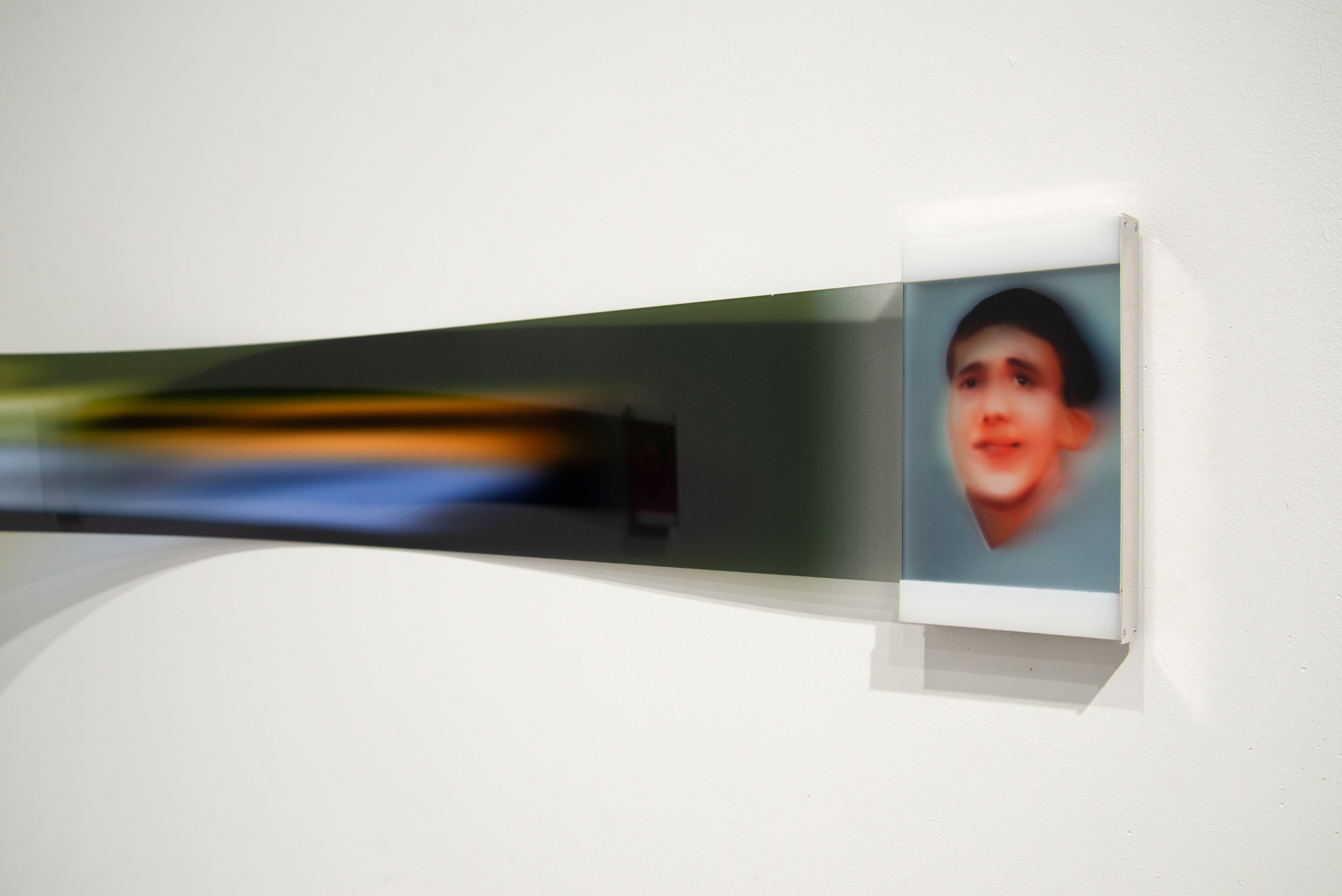 Lorin Brockhaus, Cases/Contents, 2022, Aluminum, UV-Print on acrylic glass, PE