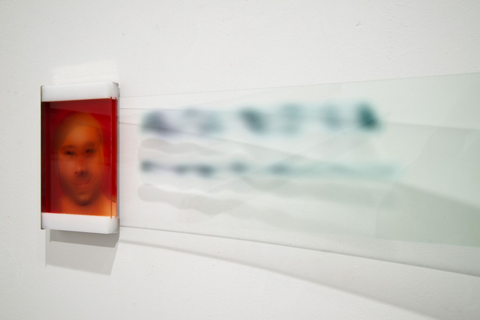 Lorin Brockhaus, Cases/Contents, 2022, Aluminum, UV-Print on acrylic glass, PE